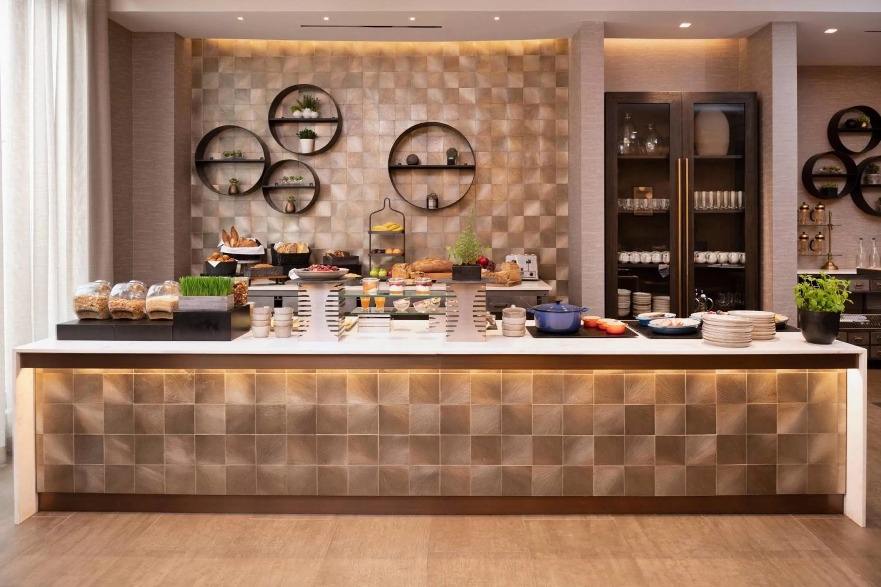 Breakfast in The Row Hotel at Assembly Row, Autograph Collection