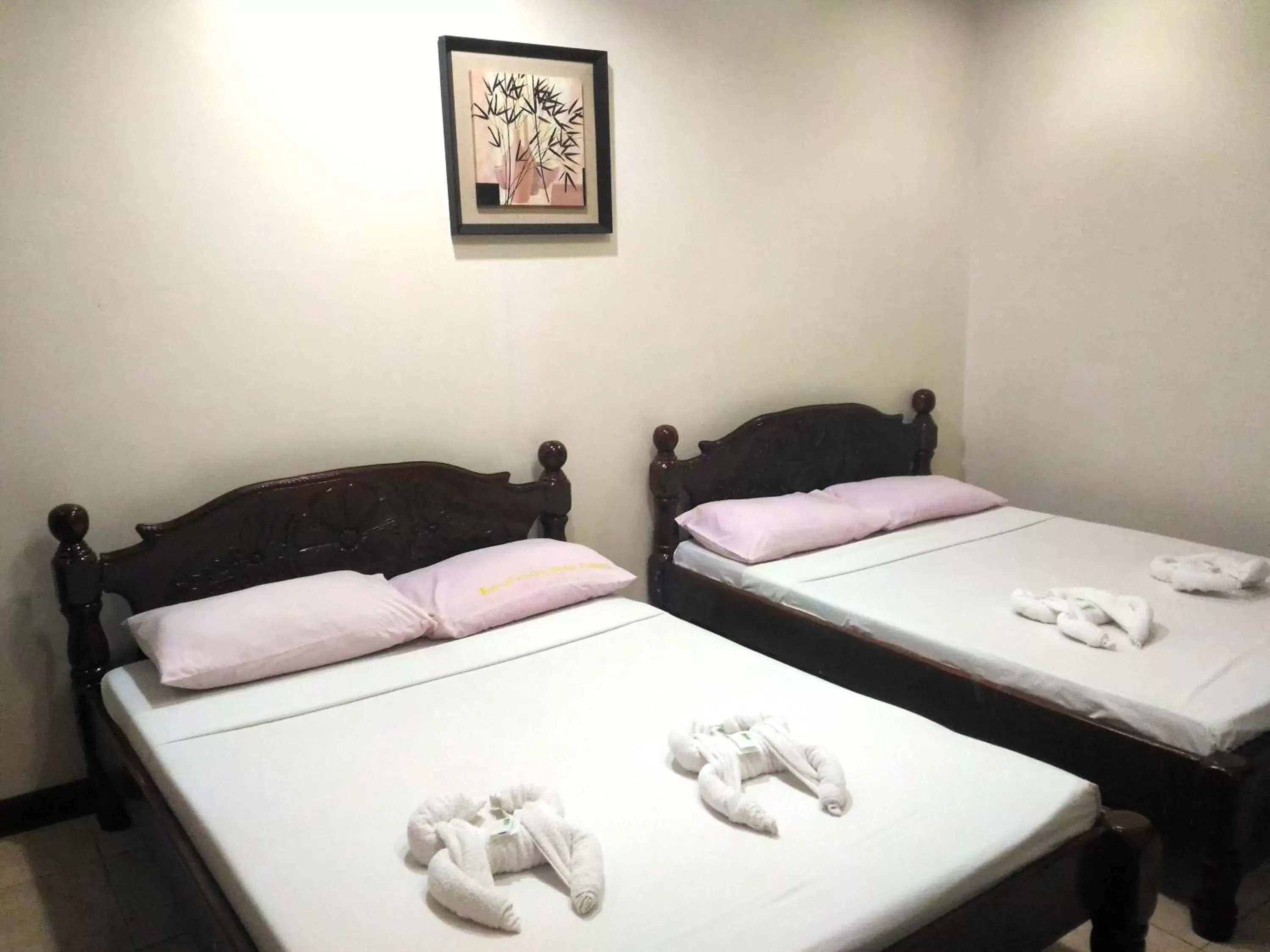 Deluxe Quadruple Room in Tubod Flowing Water Resort Deluxe Quadruple Room in Tubod Flowing Water Resort