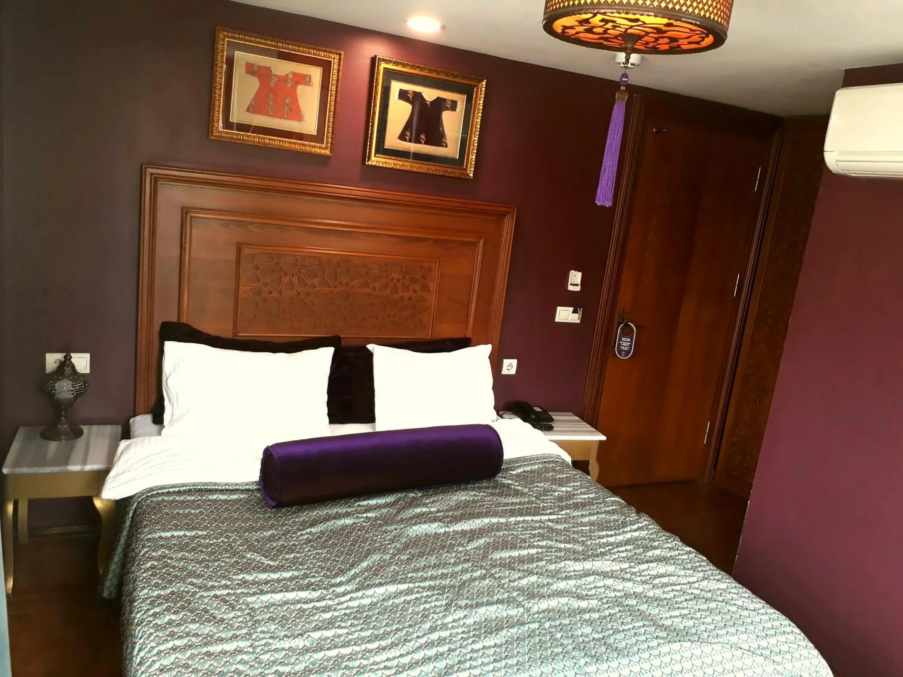Bed in Merial Hotel Sultanahmet