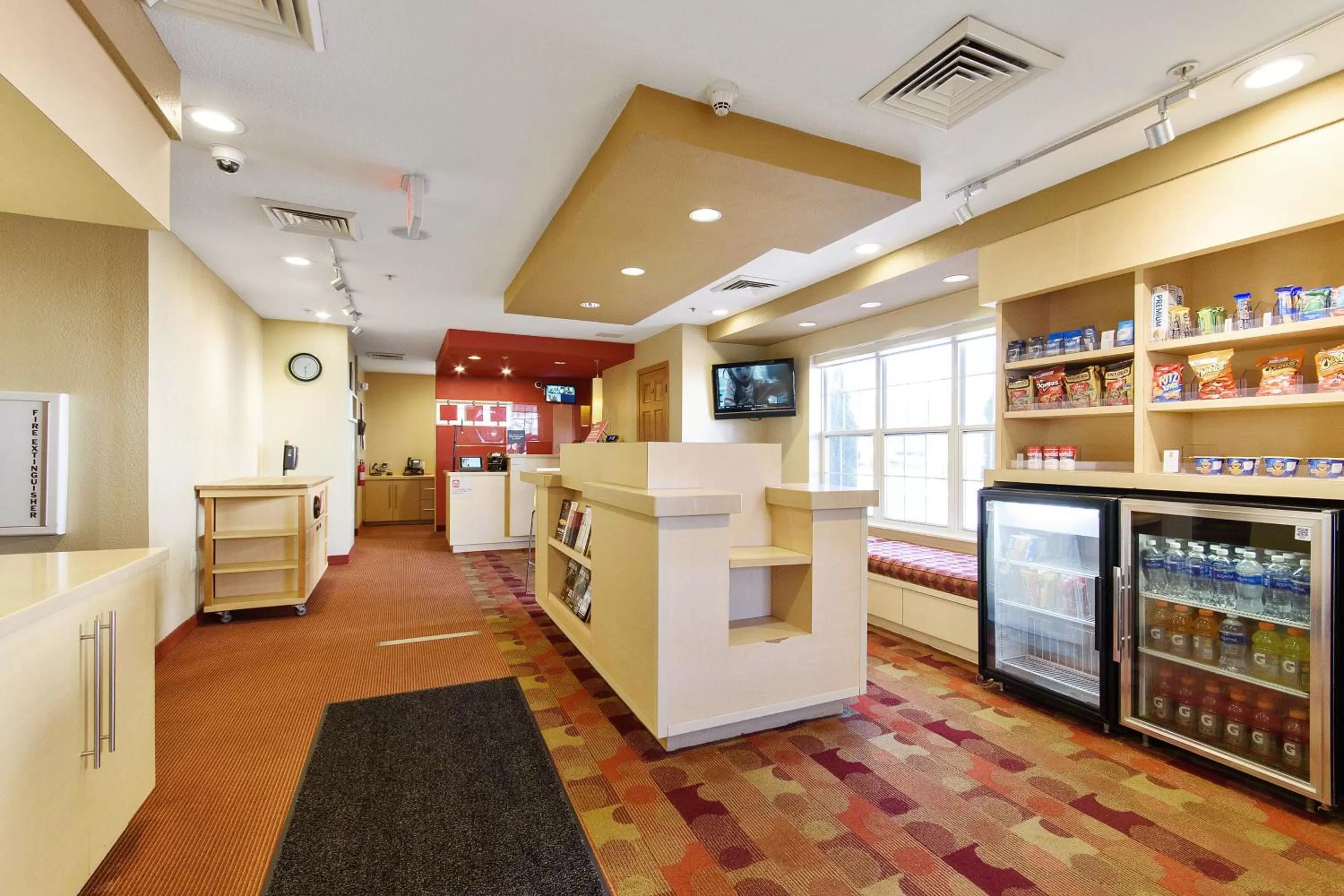 Breakfast in Extended Stay America Suites - Chicago - Elgin - West Dundee