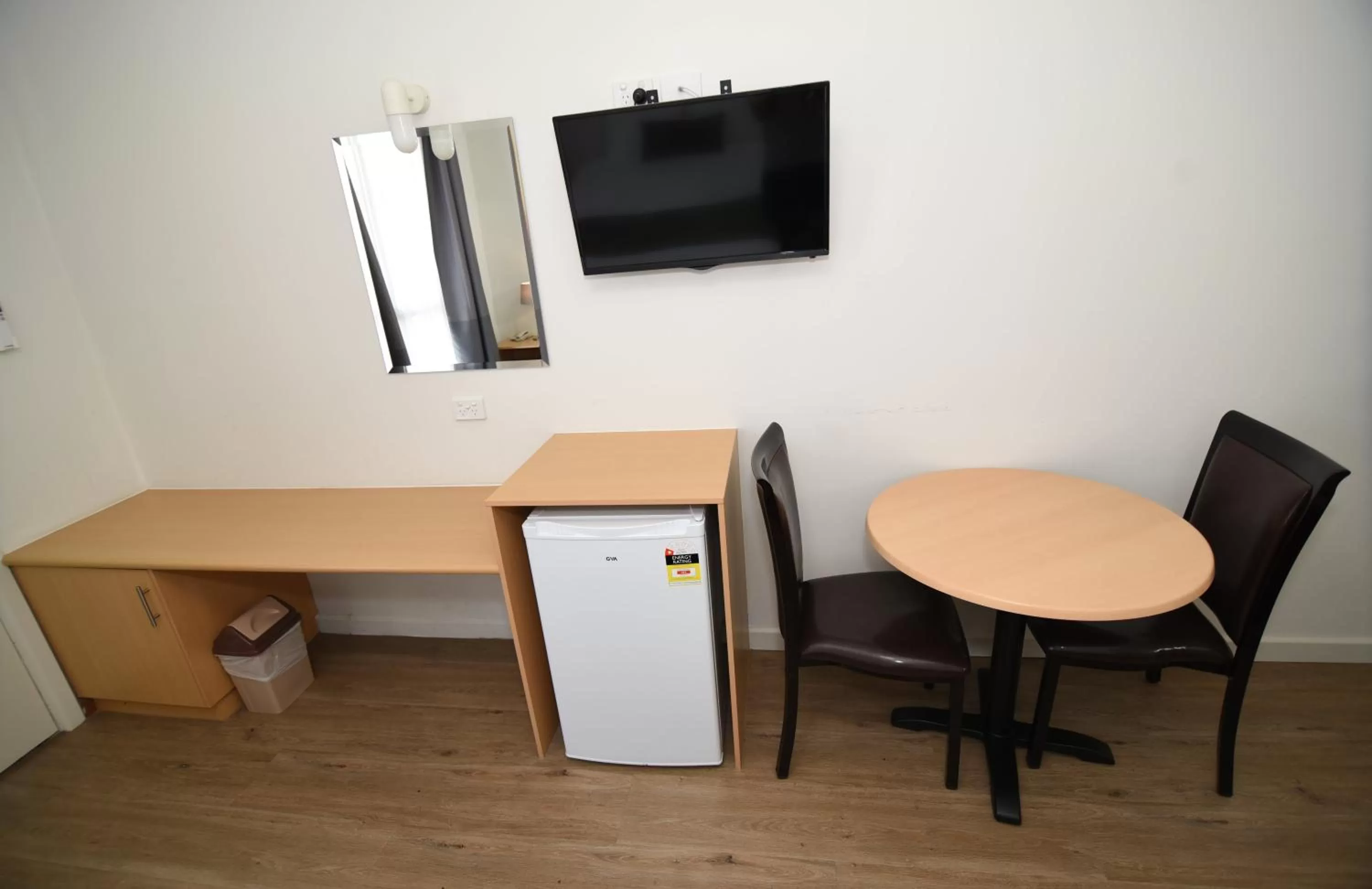 Bedroom in Dandenong Motel