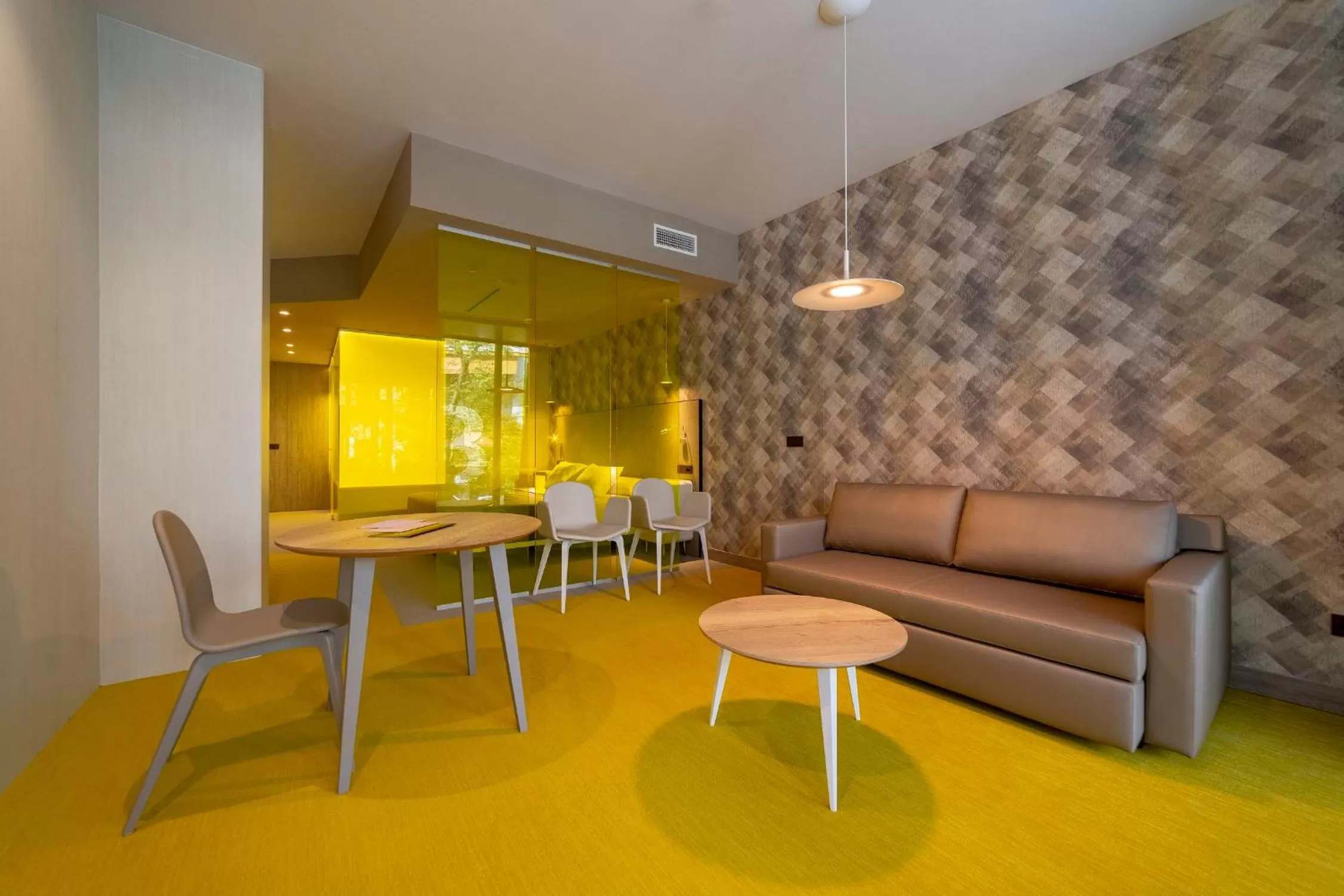 Photo of the whole room in Hotel Macià Sevilla Kubb