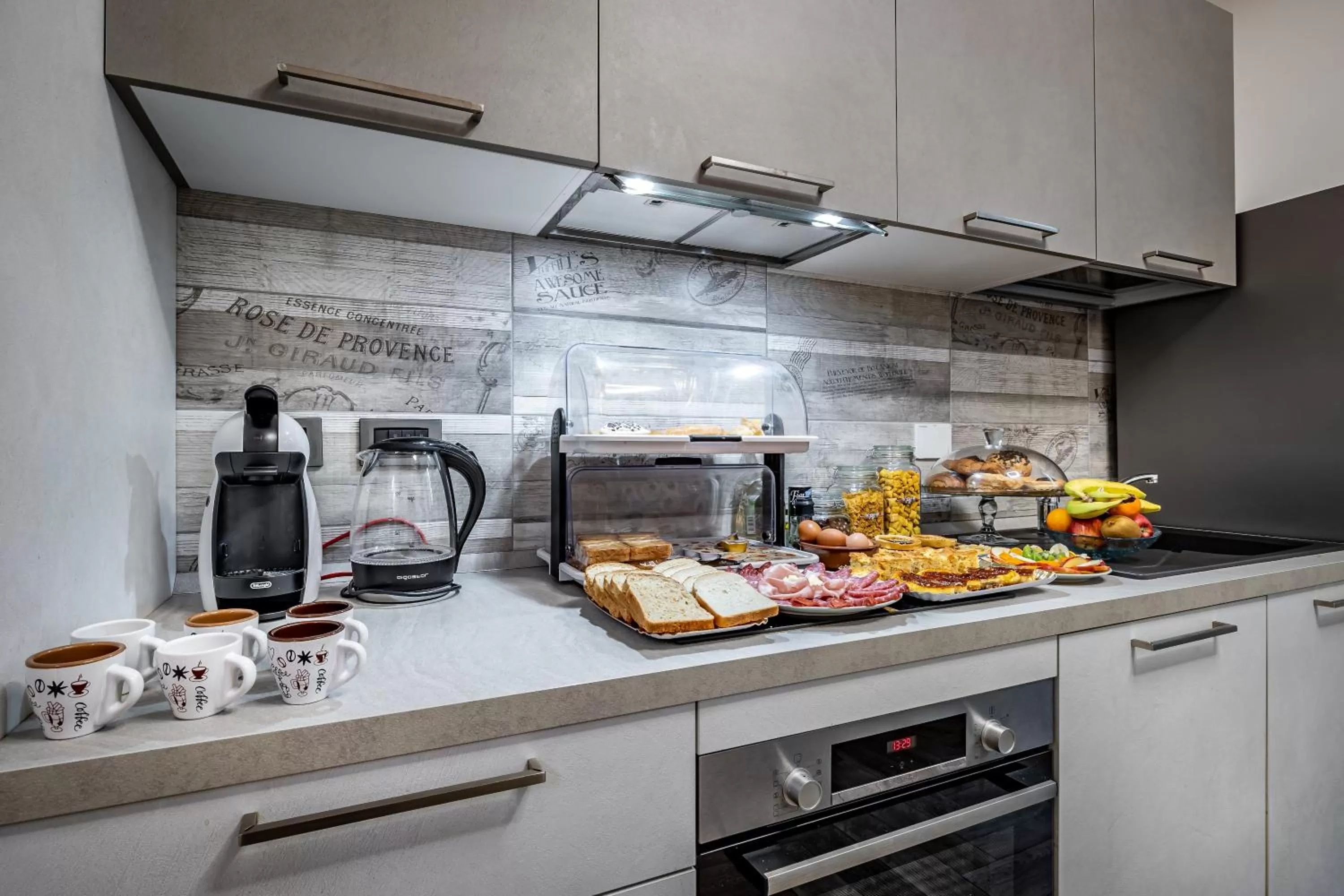 Coffee/tea facilities in B&B Lorenzo de' Medici