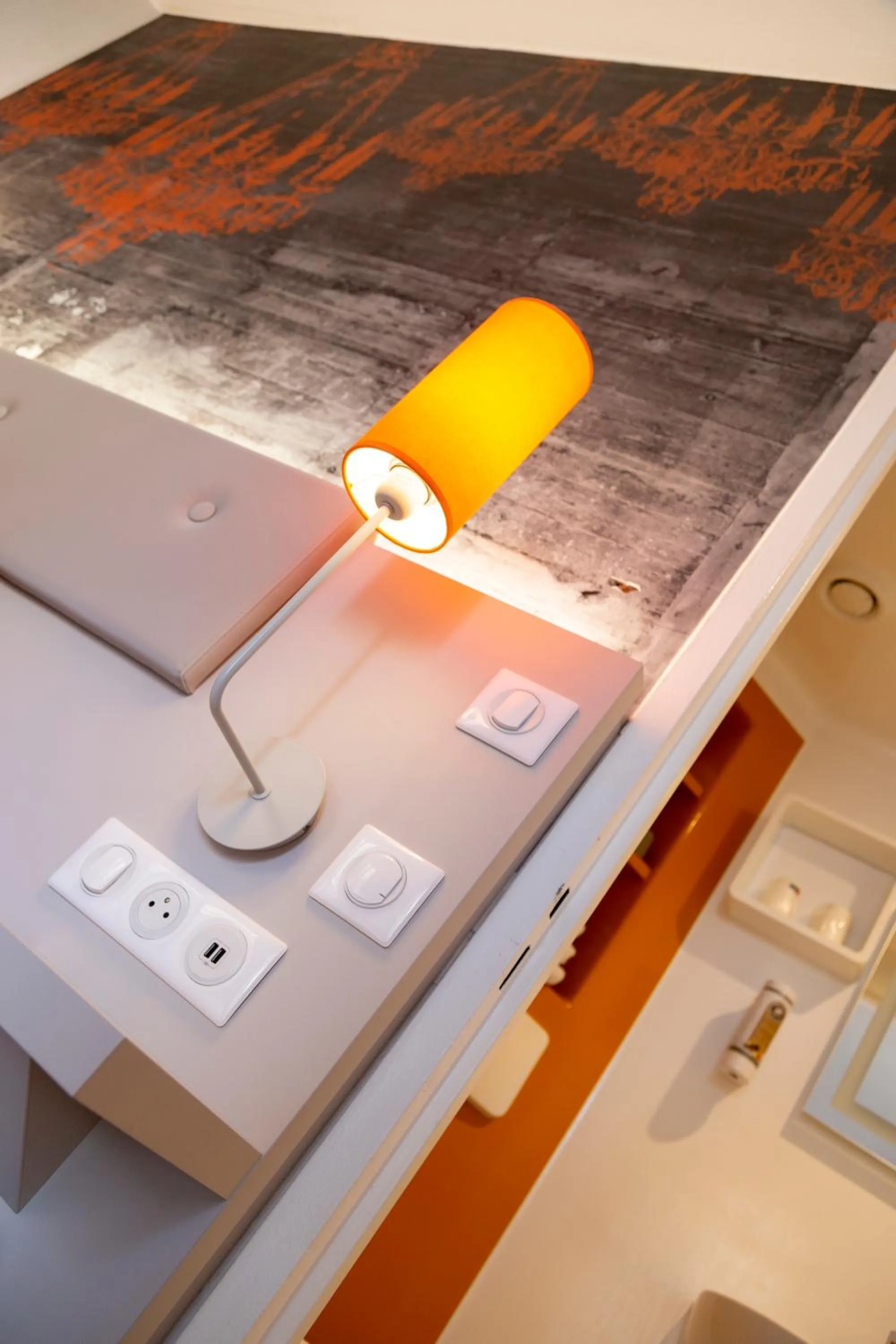 Decorative detail in Hotel Victoria