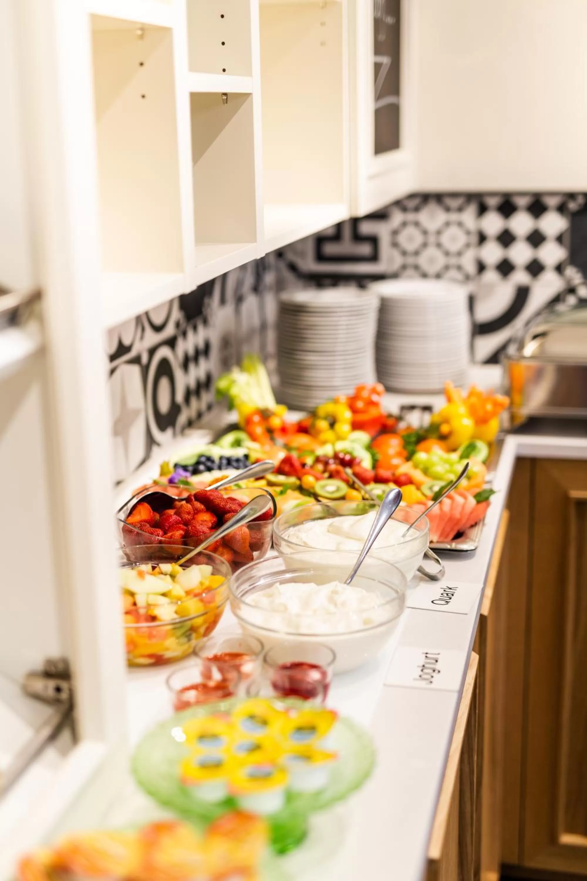 Buffet breakfast in Hotel Stadt Kassel