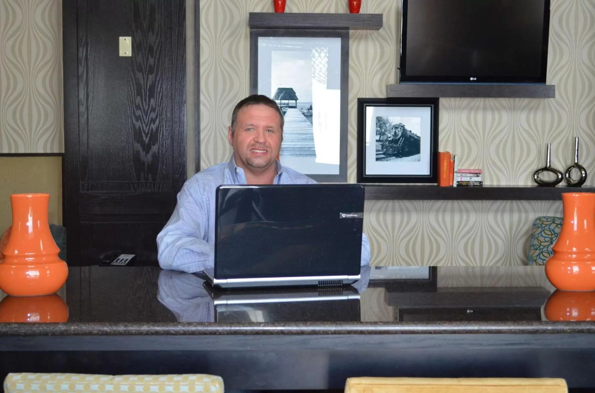 Business facilities in Hampton Inn & Suites Denison