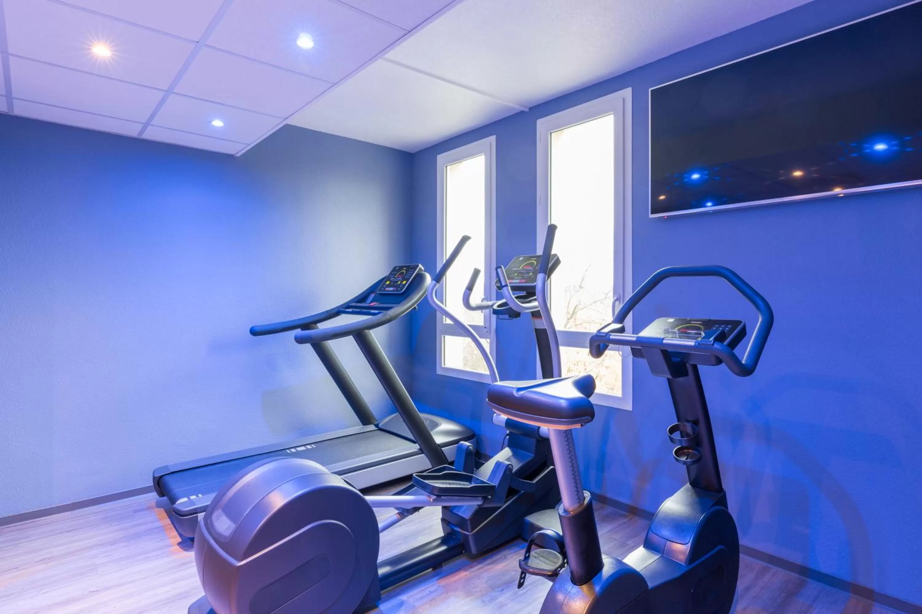 Fitness centre/facilities in ibis Paris Meudon Velizy