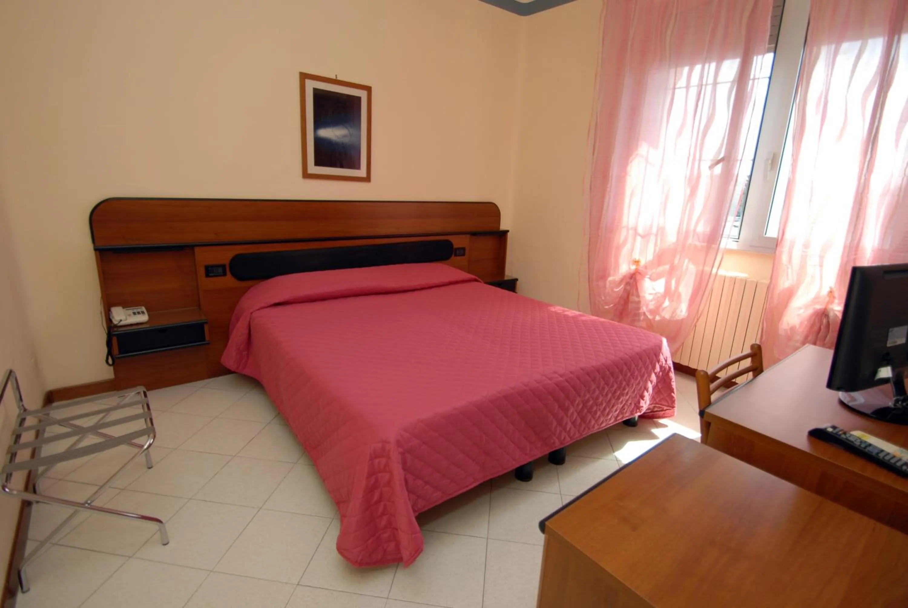 Bedroom, Bed in Hotel Baia Del Sorriso