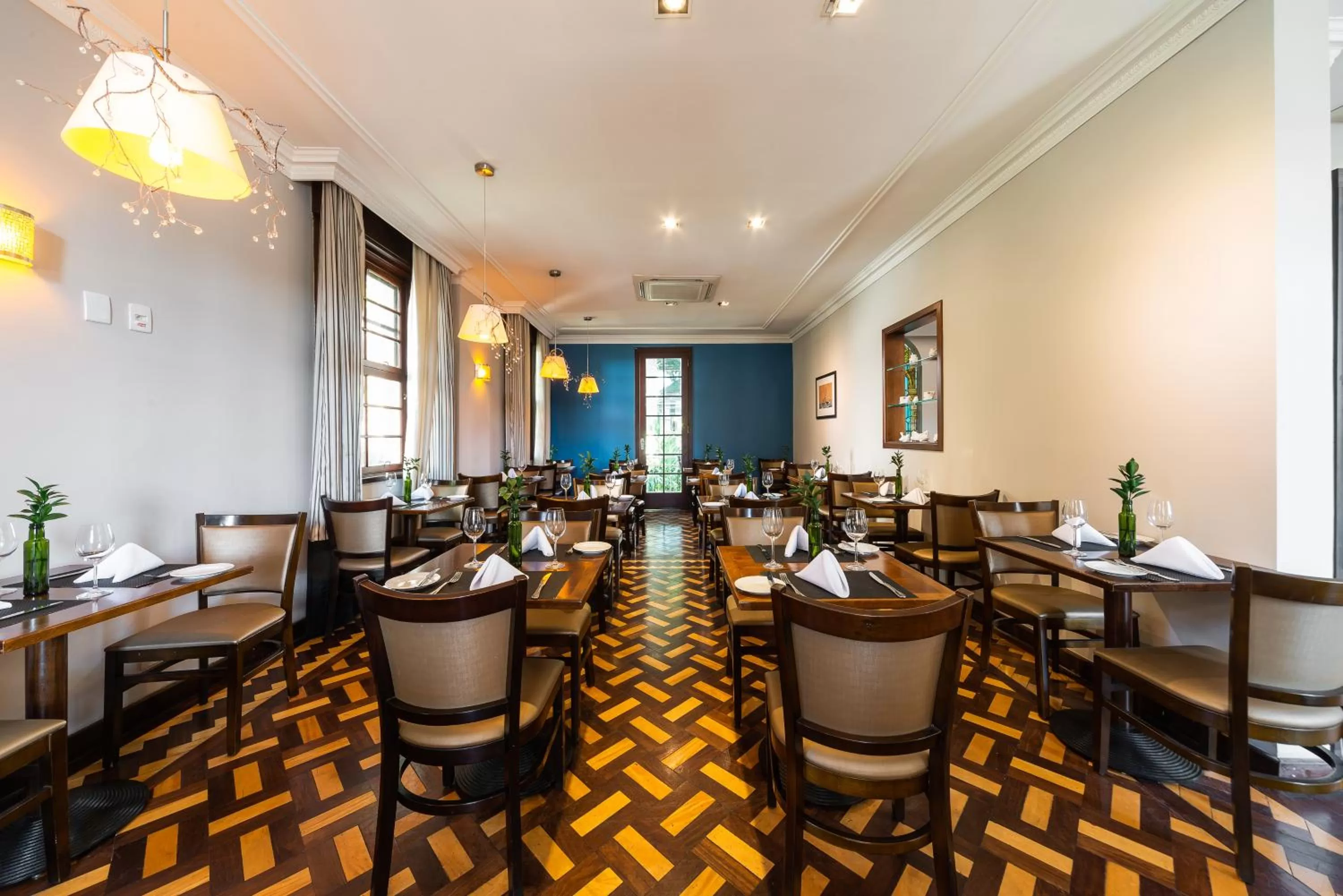 Restaurant/places to eat in Hotel Laghetto Moinhos