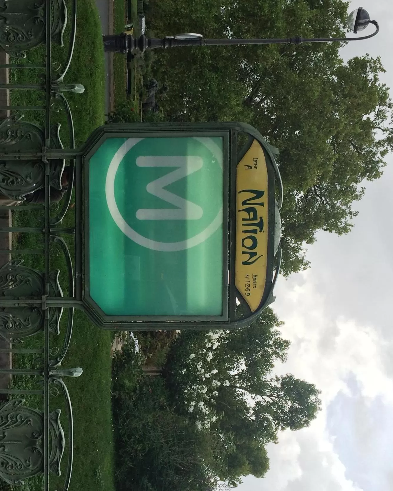 Neighbourhood in Hôtel Du Printemps