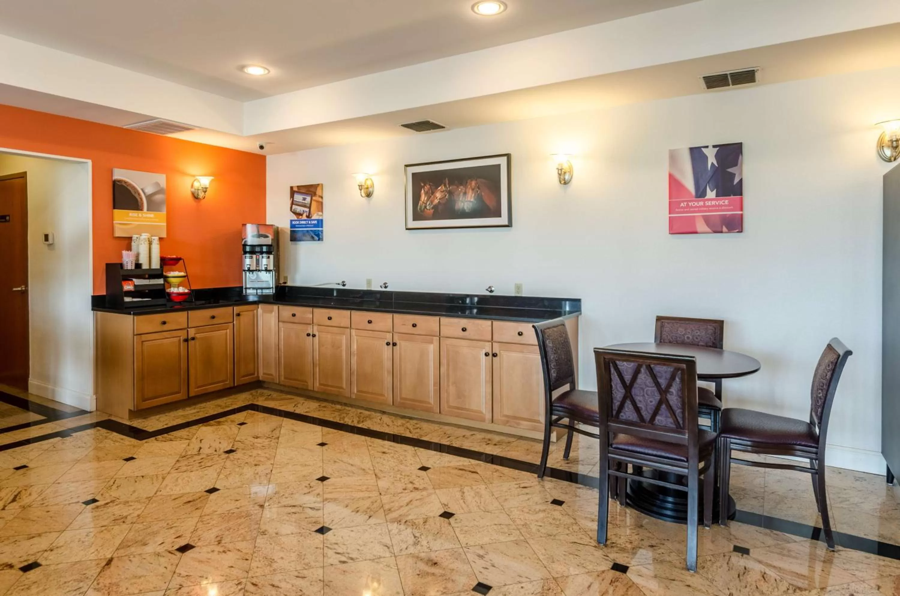 Lobby or reception in Motel 6-Lexington, VA