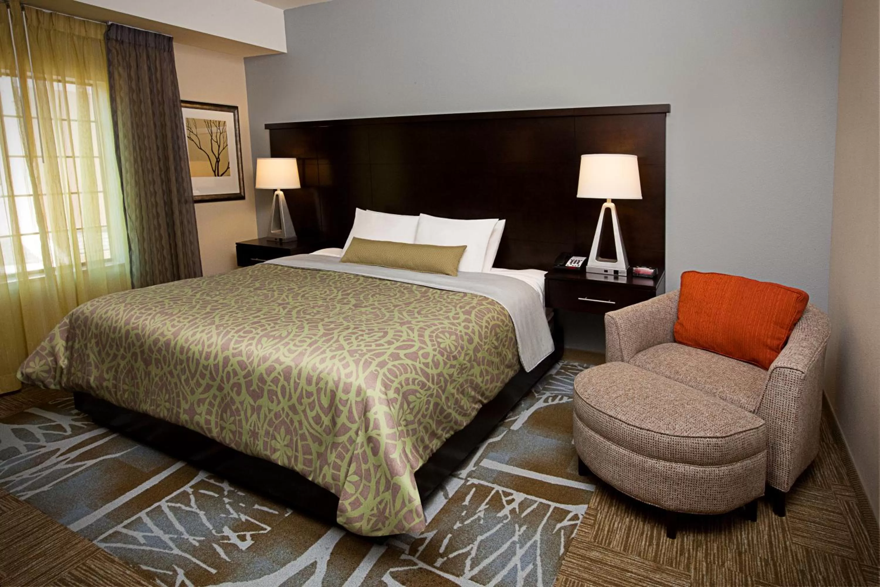 Bedroom, Bed in Staybridge Suites Hamilton - Downtown by IHG