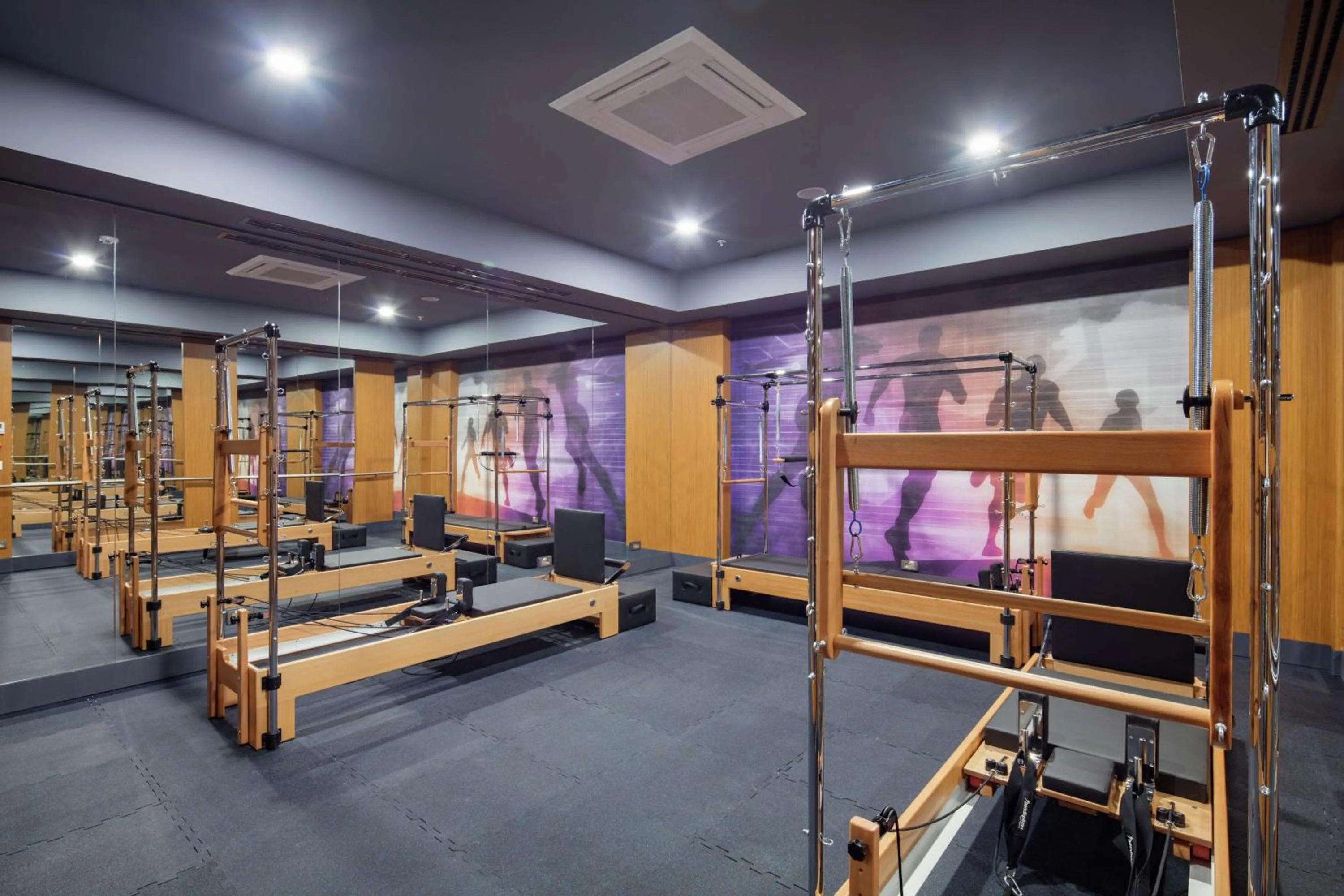Fitness centre/facilities in Doubletree By Hilton Antalya City Centre