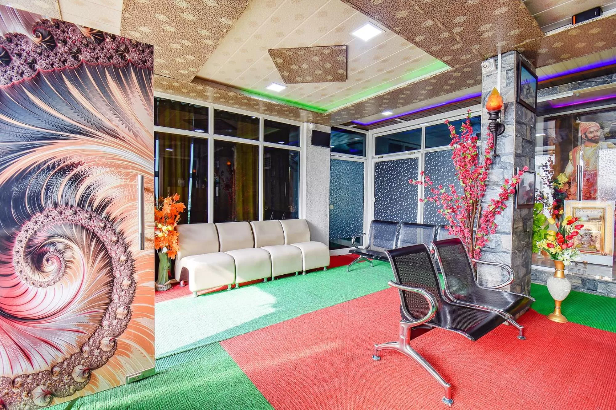 Seating area in FabExpress Vardhan Executive