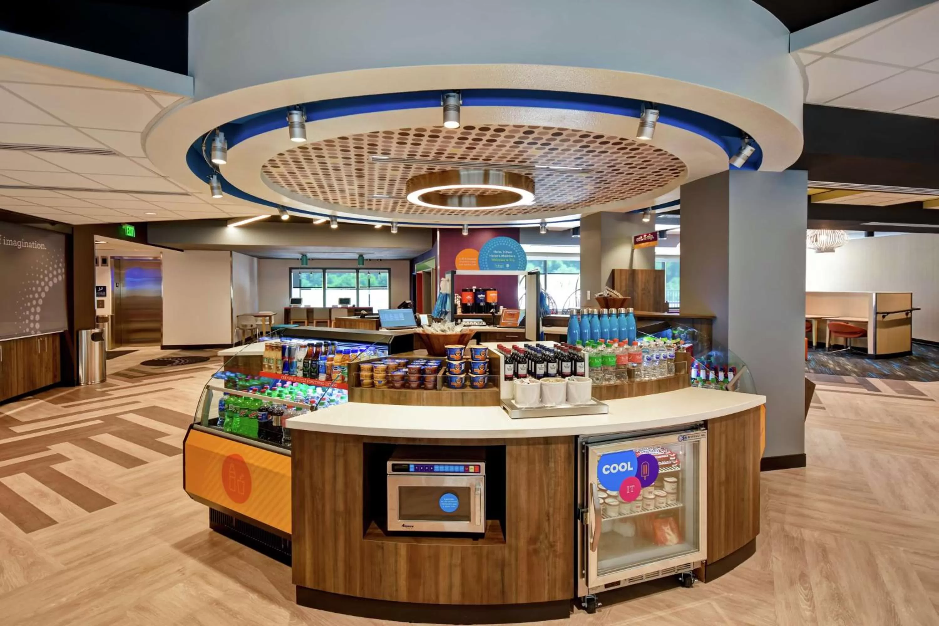 Lobby or reception in Tru By Hilton Deadwood