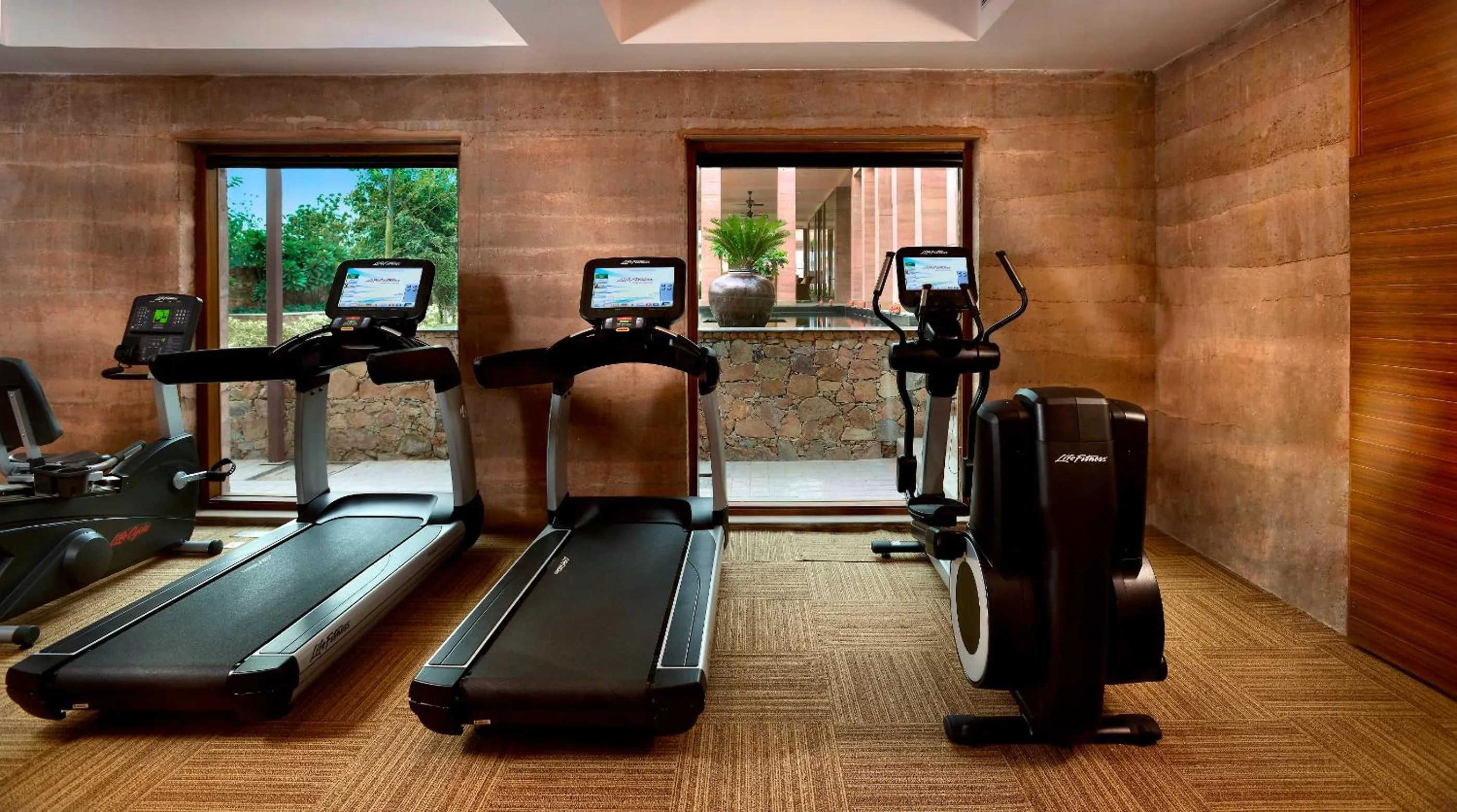 Fitness centre/facilities in The Lalit Mangar