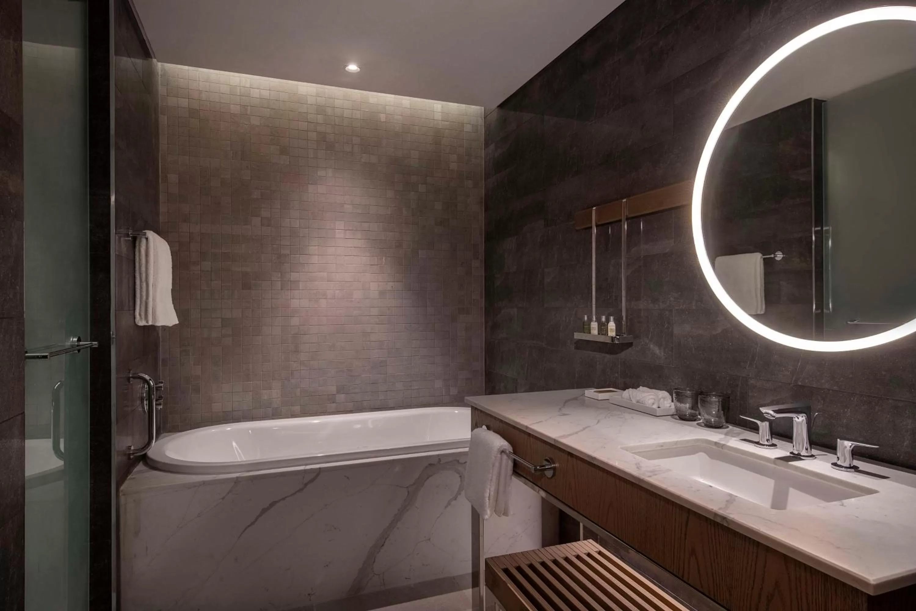 Toilet in Hilton Abu Dhabi Yas Island