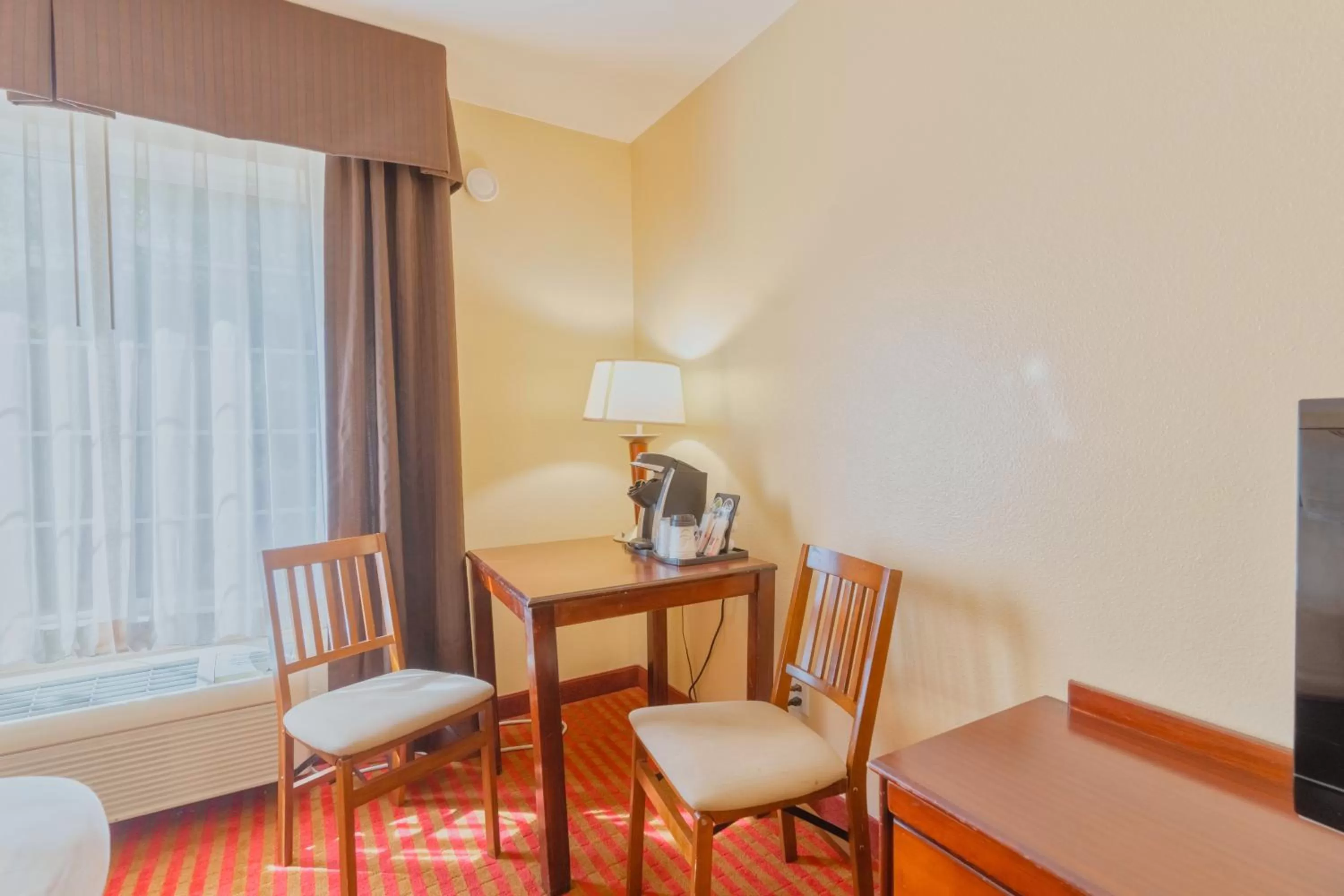 Seating area in The Monarch Inn