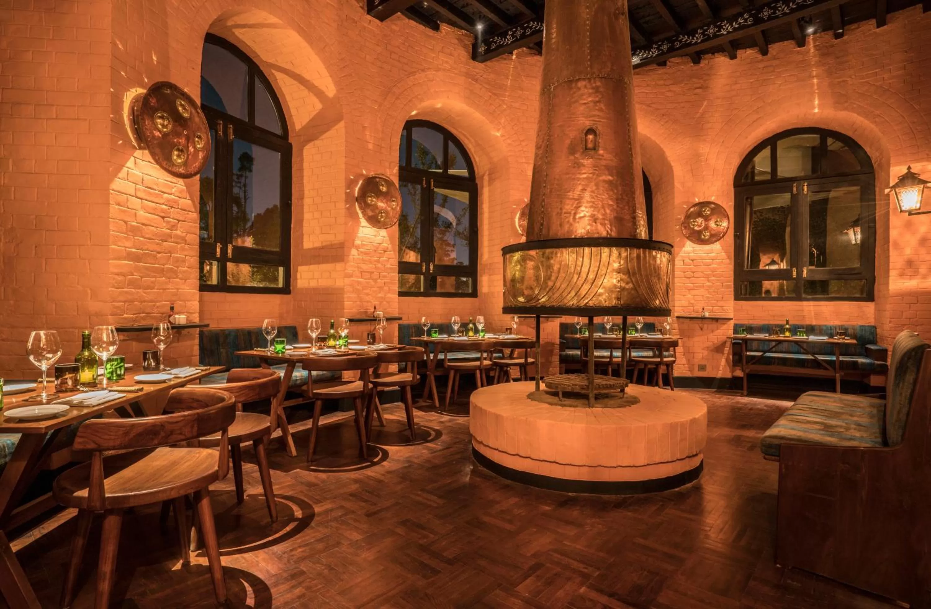 Restaurant/places to eat in Hotel Yak & Yeti