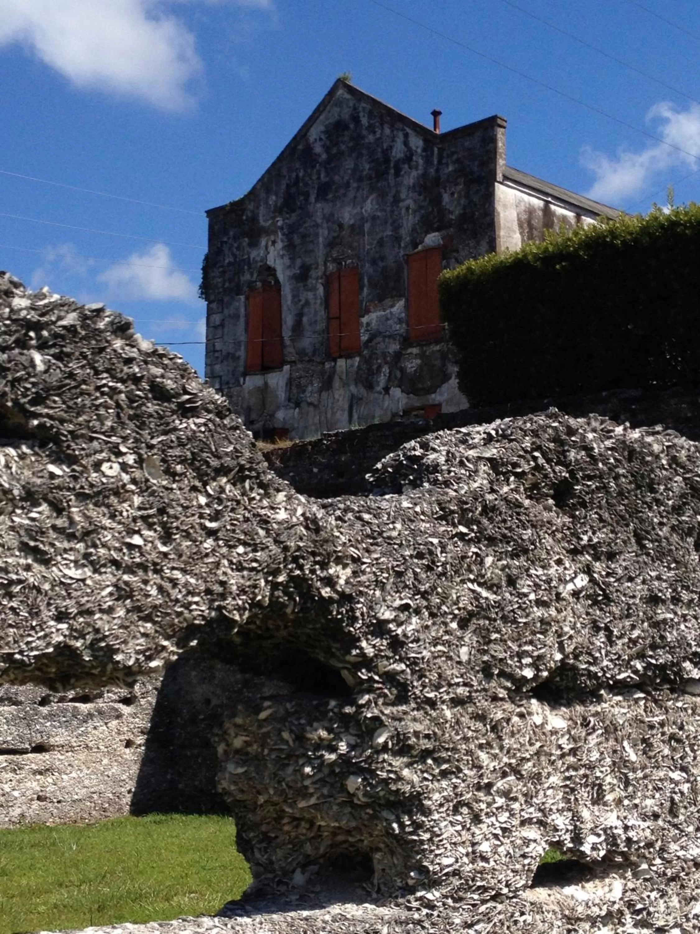 Property building in Open Gates Bed & Breakfast