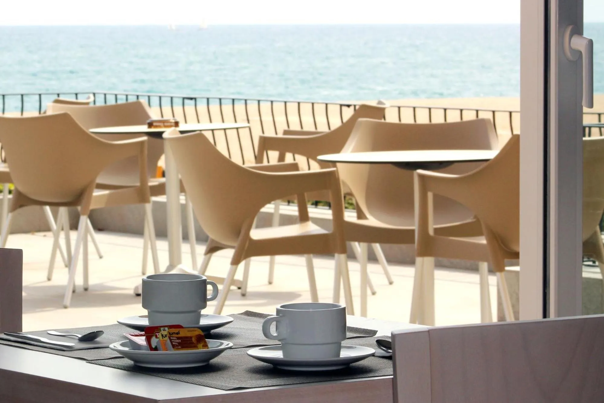 Breakfast in Rocatel