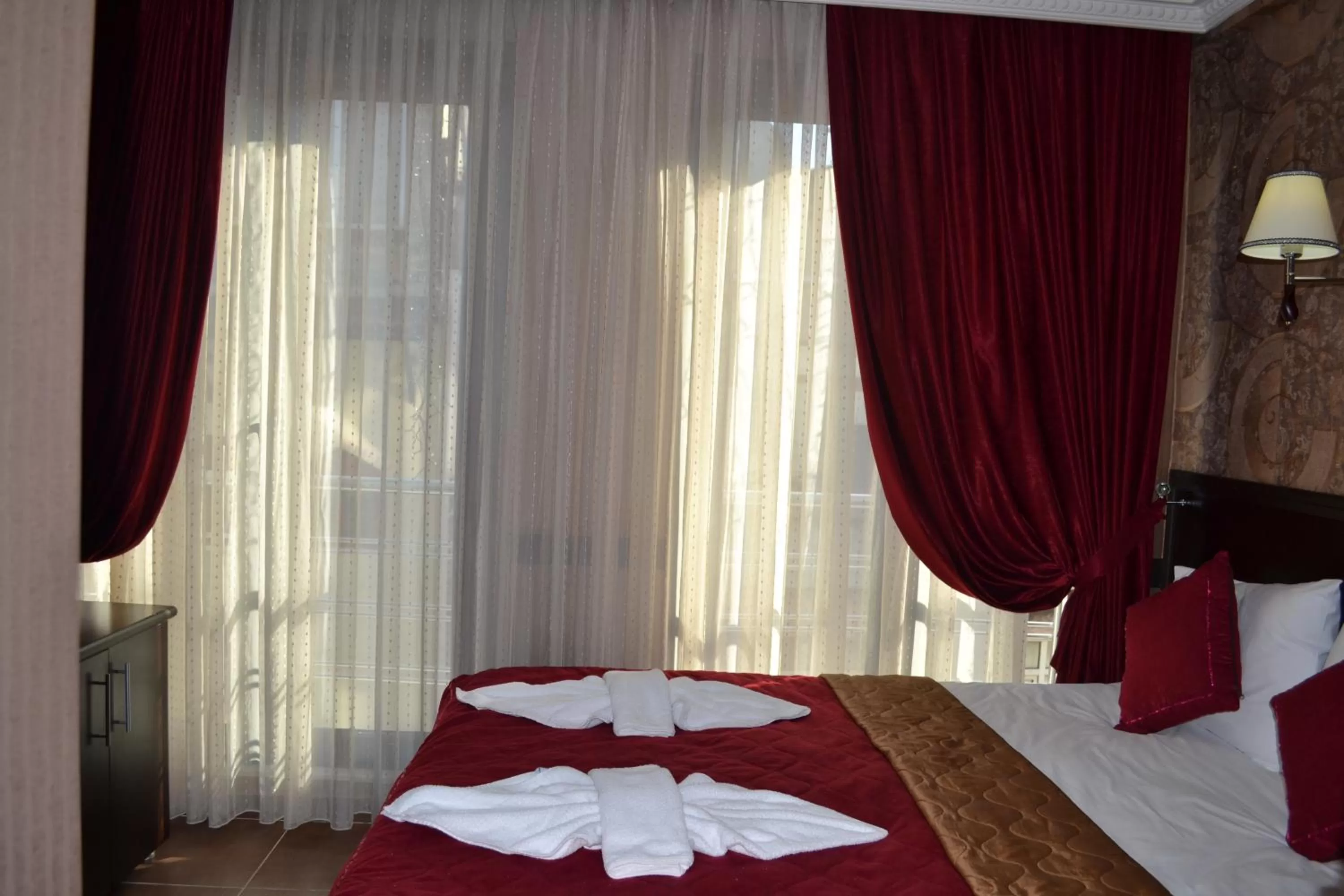 Bedroom, Bed in Ares Hotel