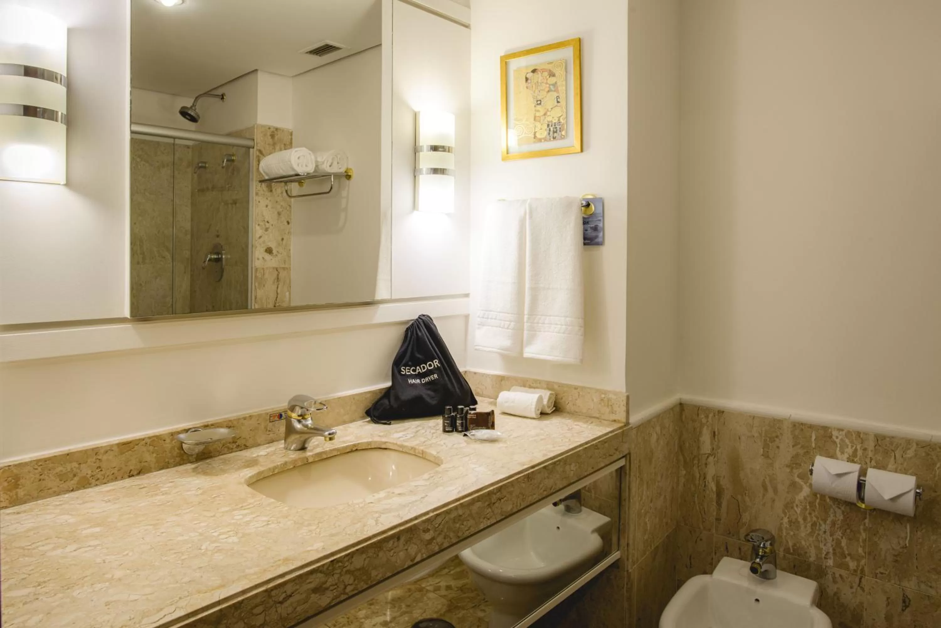 Bathroom in Radisson Alphaville