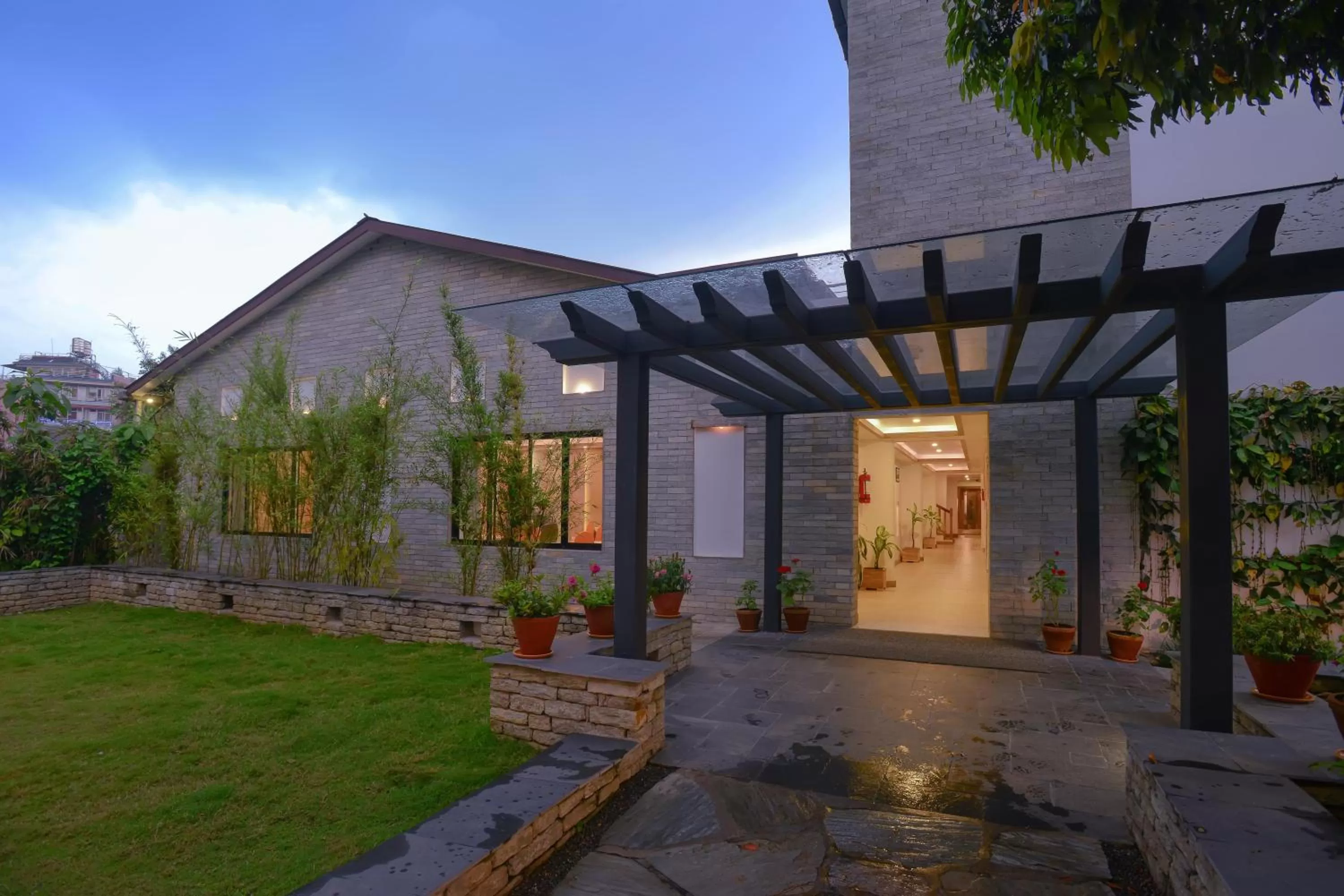 Facade/entrance in Hotel Barahi Pokhara