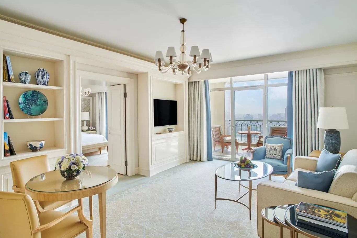 Living room in Four Seasons Hotel Cairo at Nile Plaza