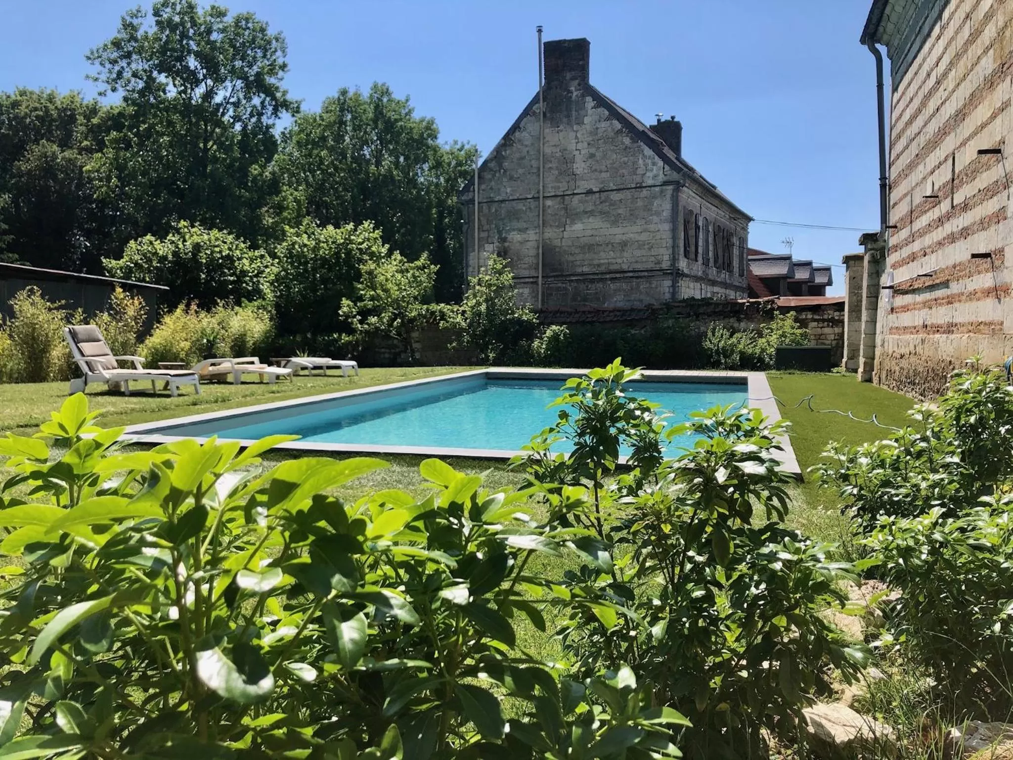 Swimming Pool in Château de Couin