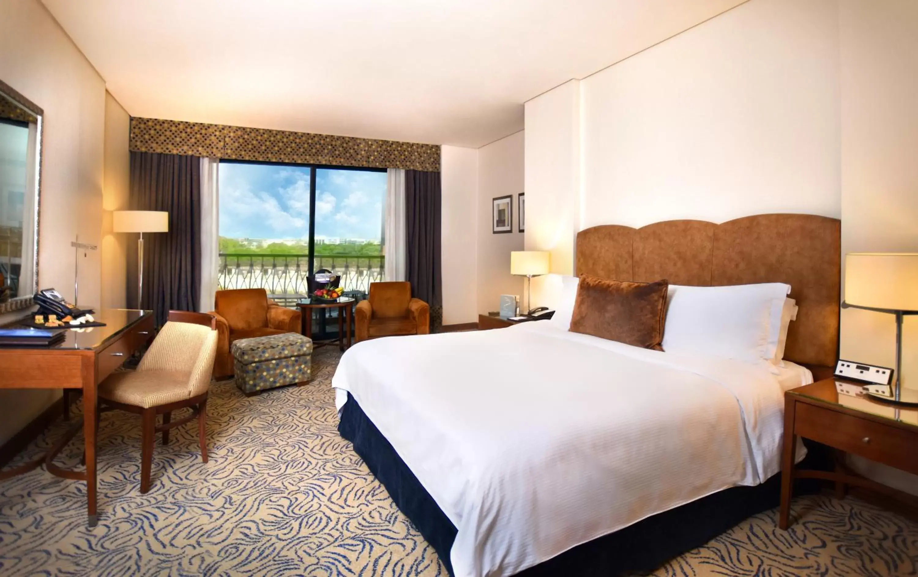 Suite in Al Ain Rotana Suite in Al Ain Rotana