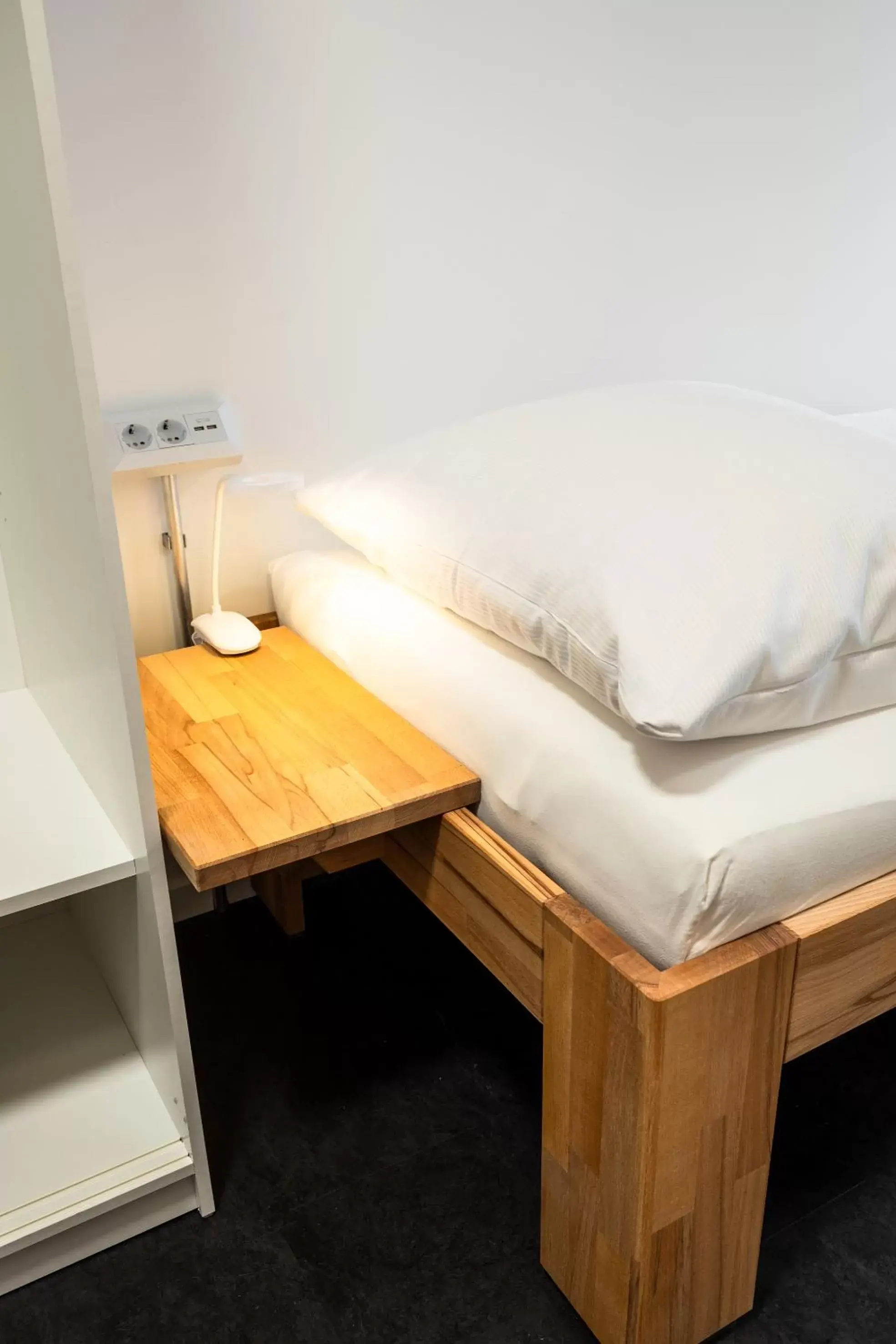 Standard Twin Room in Boardinghouse-Landau Standard Twin Room in Boardinghouse-Landau