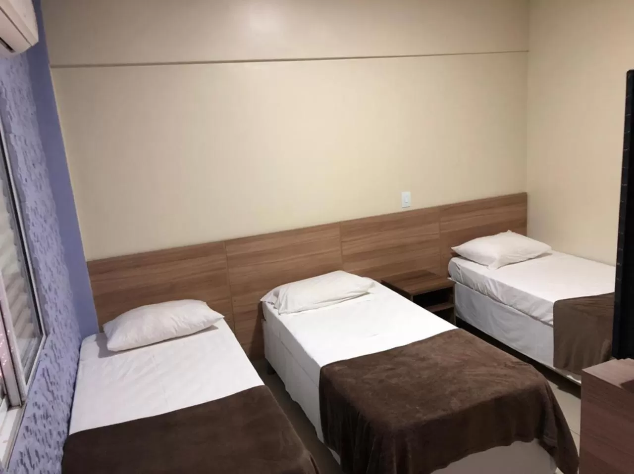 Bed in Aeroporto Plaza Hotel