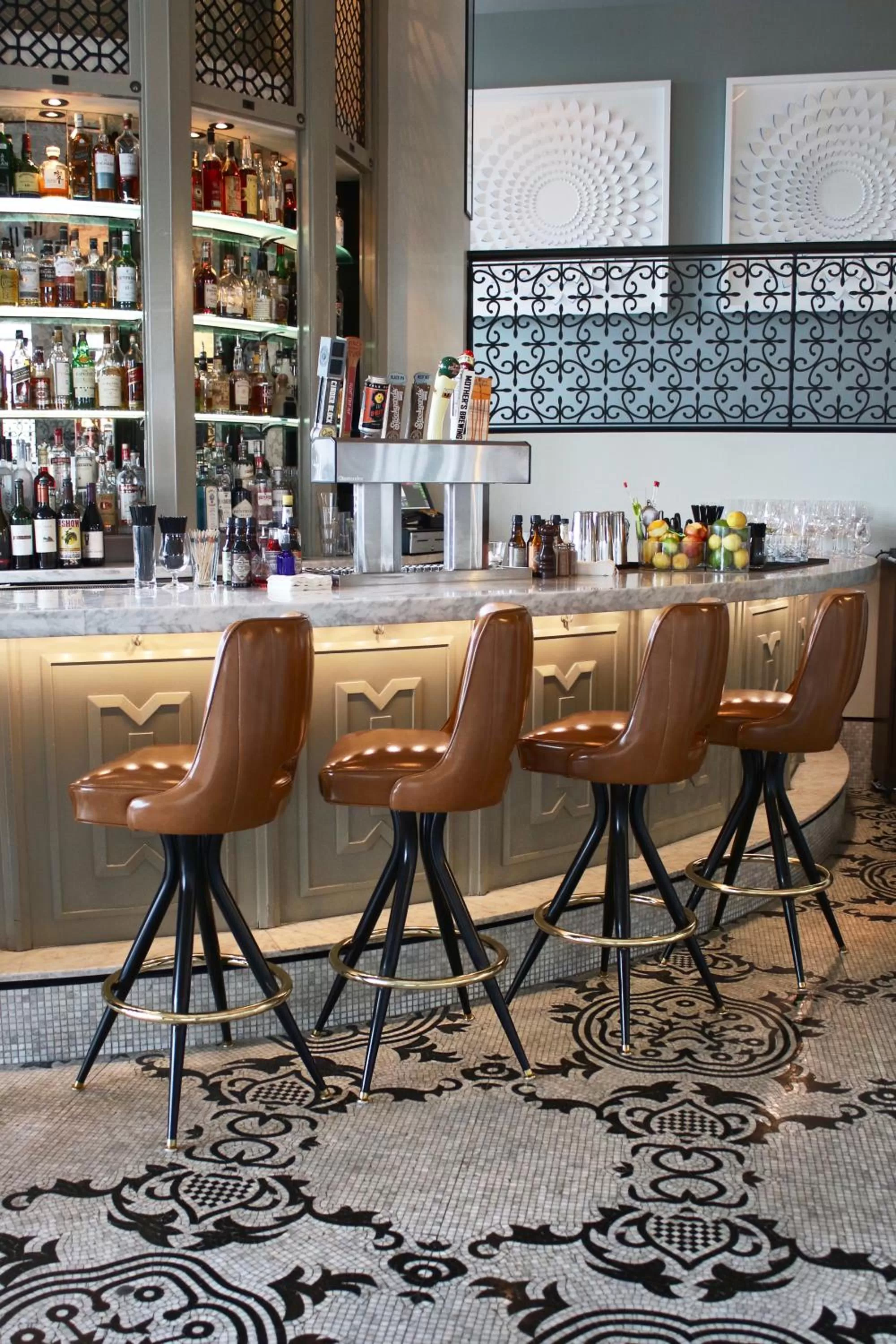 Lounge or bar in The Fontaine