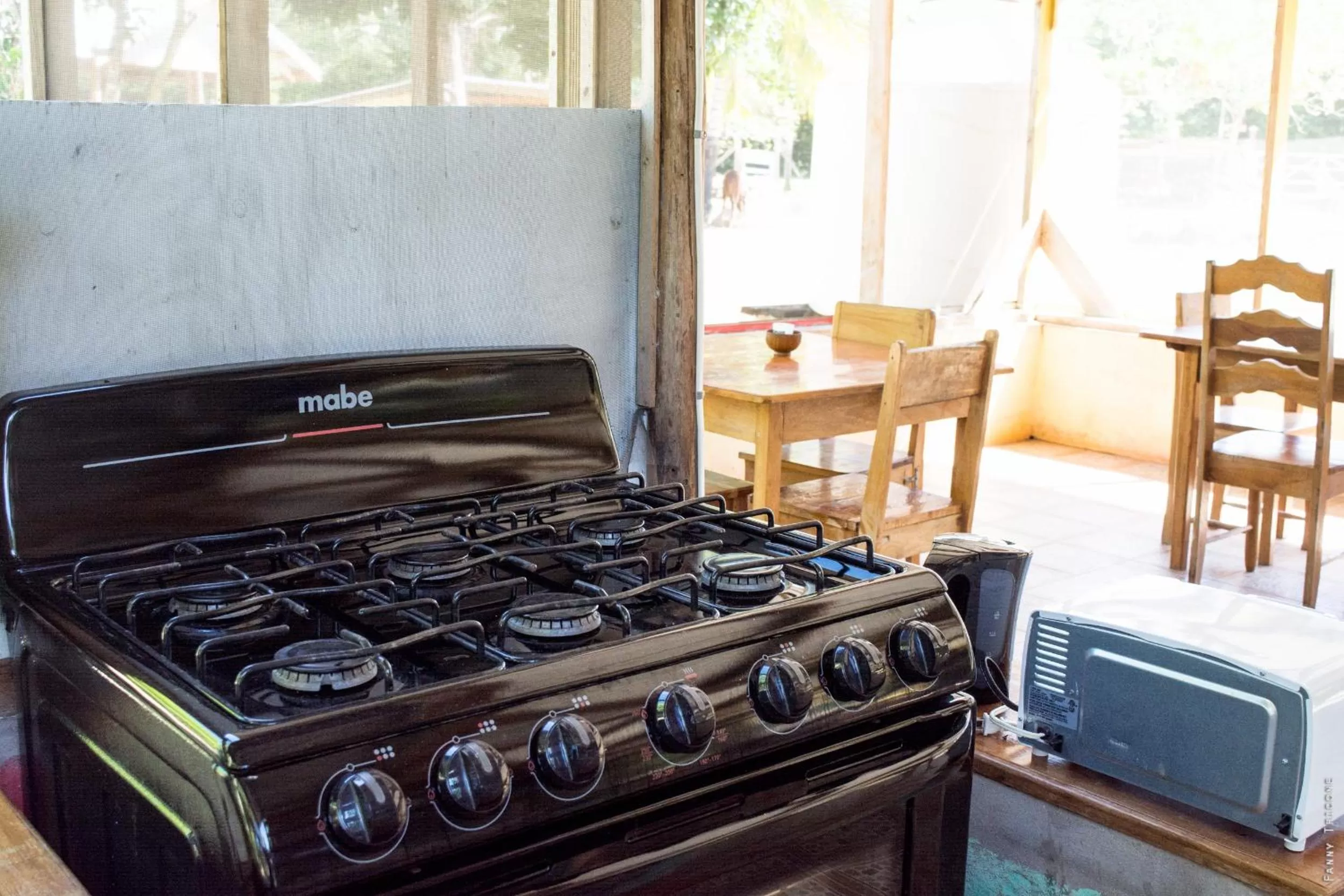 Communal kitchen in Horse Cottage
