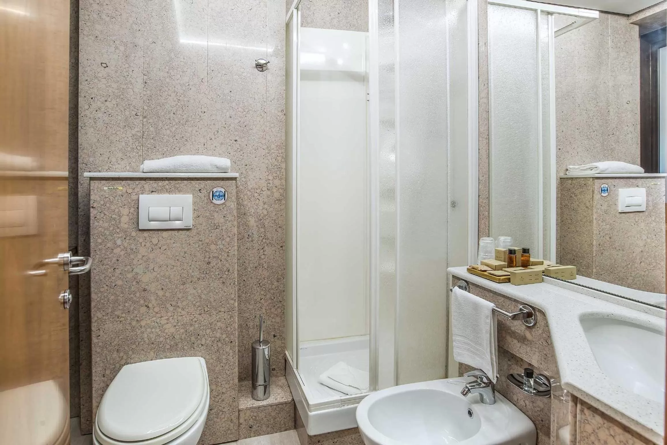 Bathroom in Hotel La Giocca