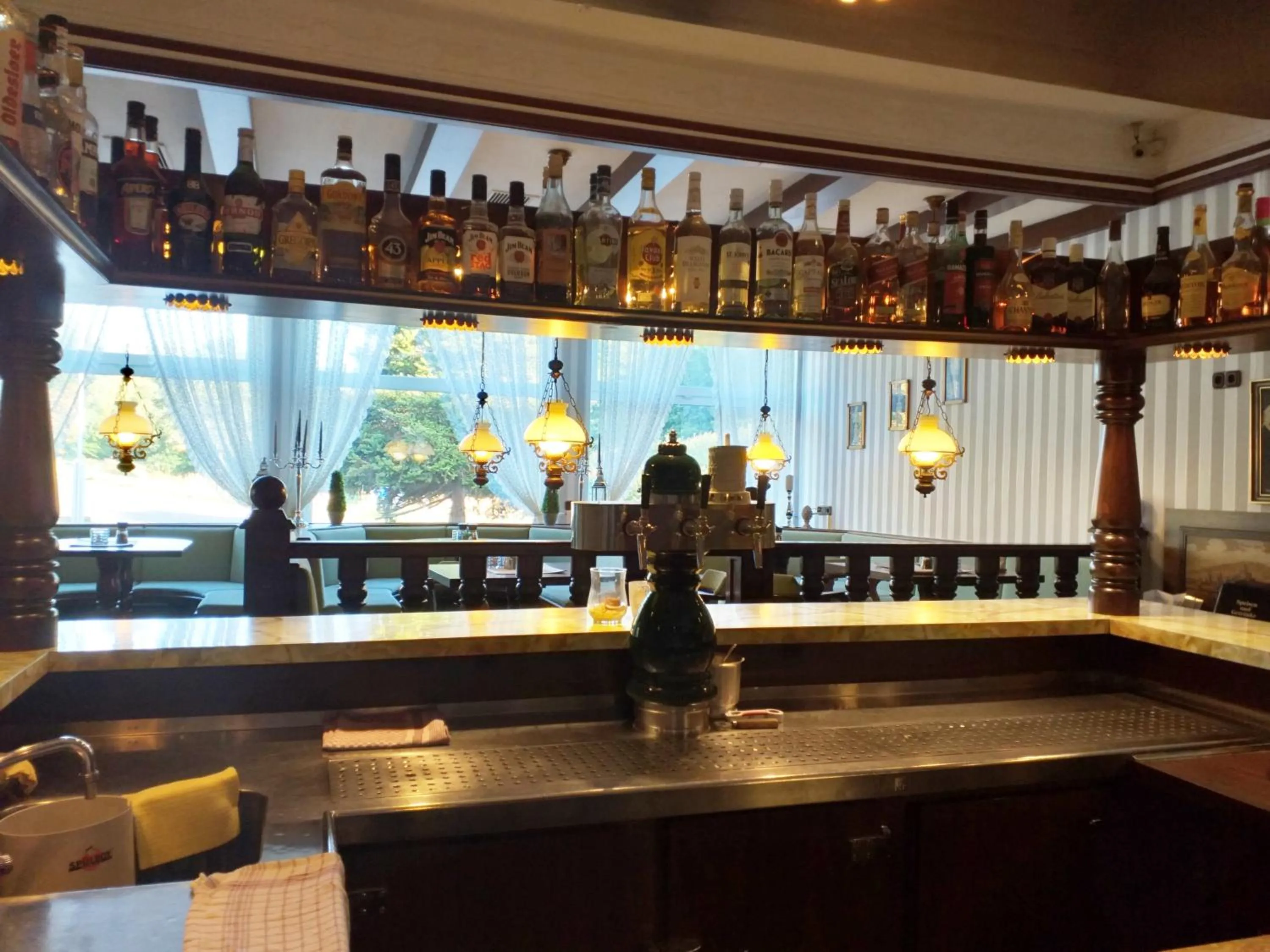 Lounge or bar in Der Quellenhof