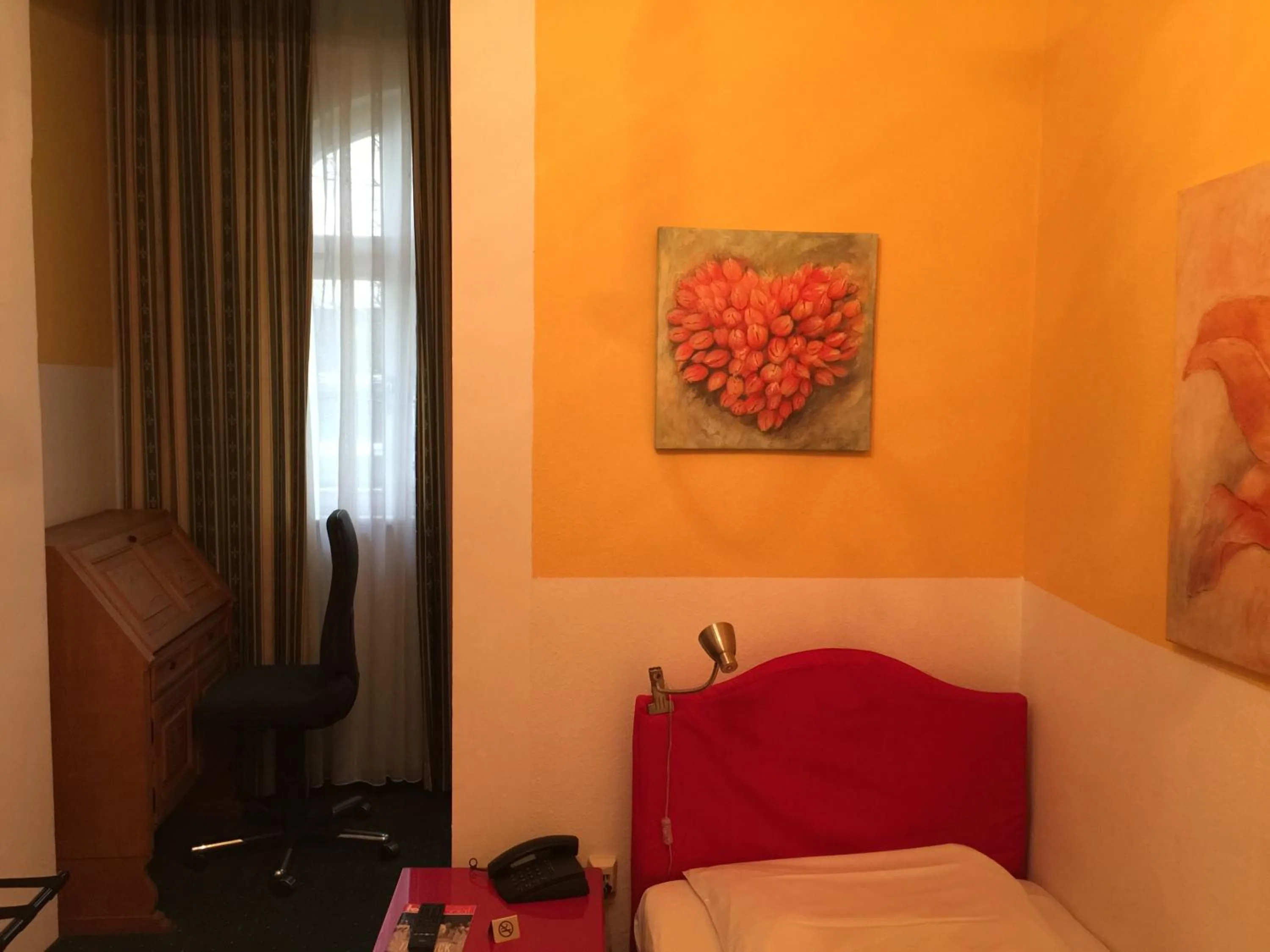 Bed in Hotel Galleria