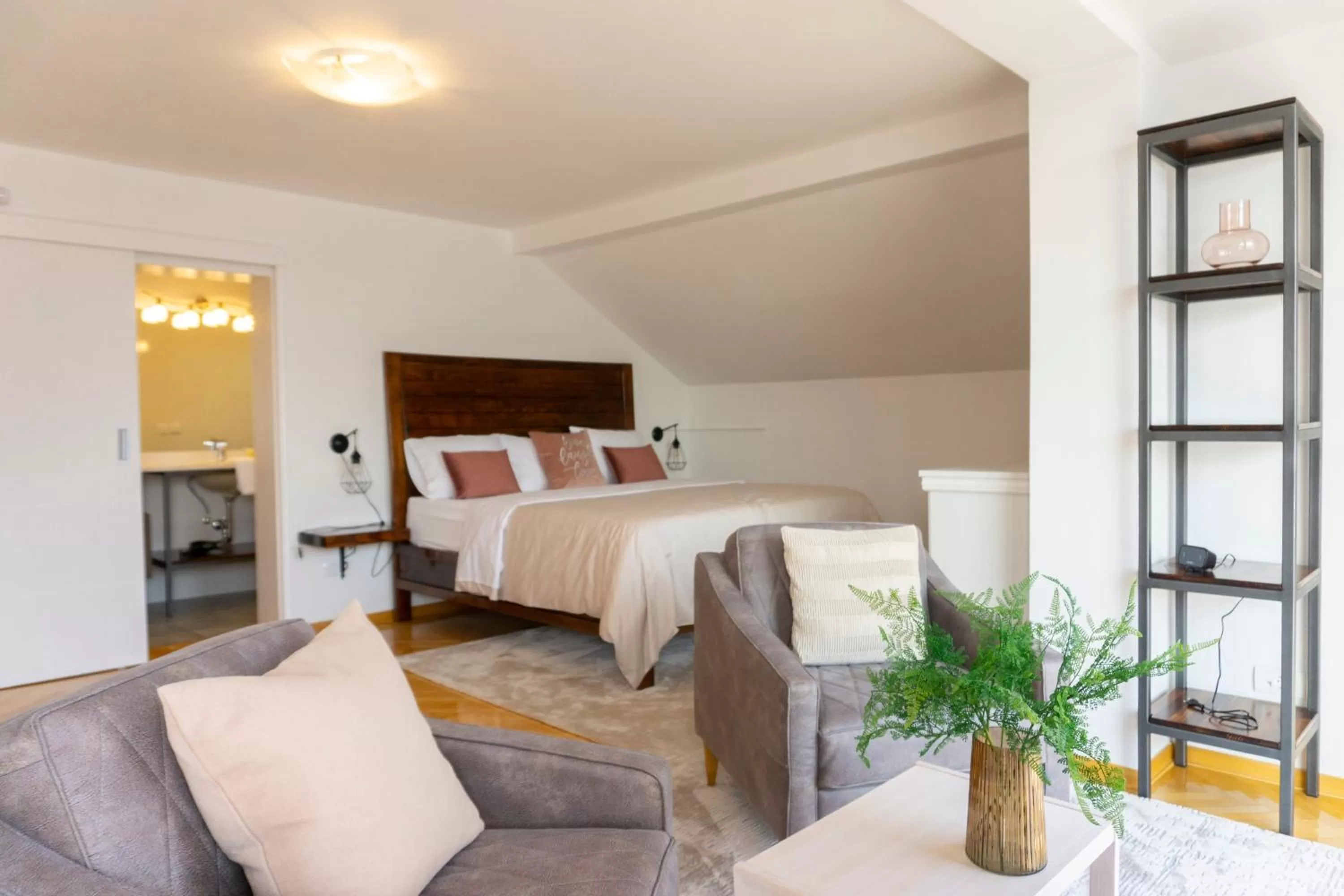 TV and multimedia, Bed in Herceg Vila