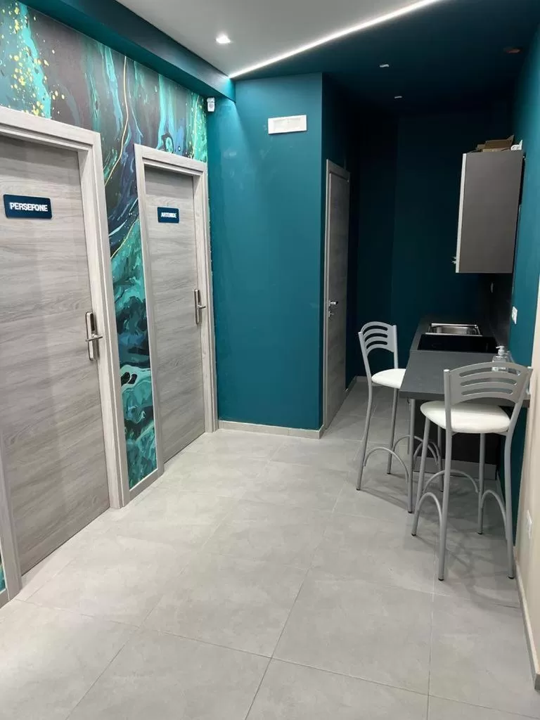 Breakfast in LA NUOVA HERA