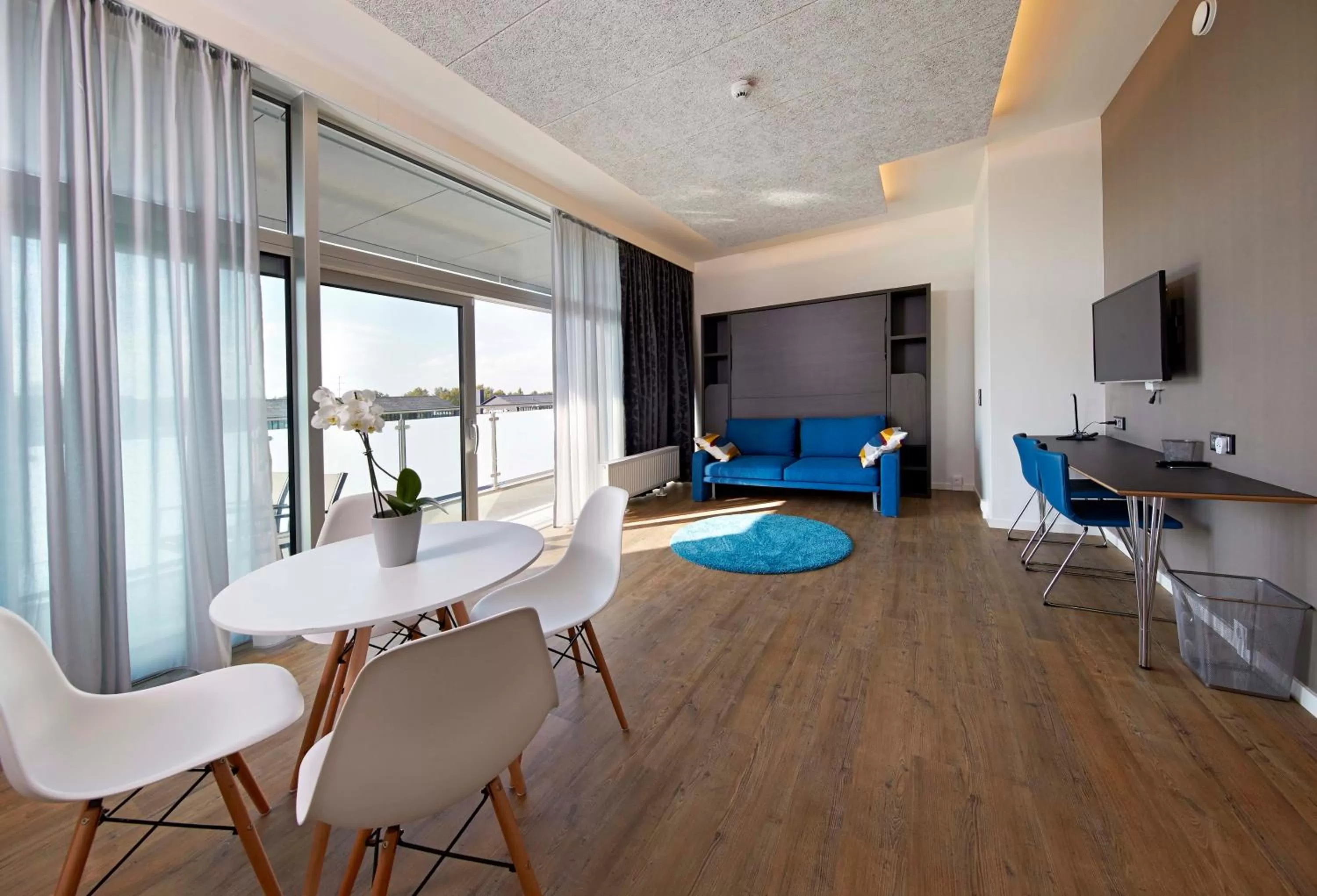 Kitchen or kitchenette in Living Suites