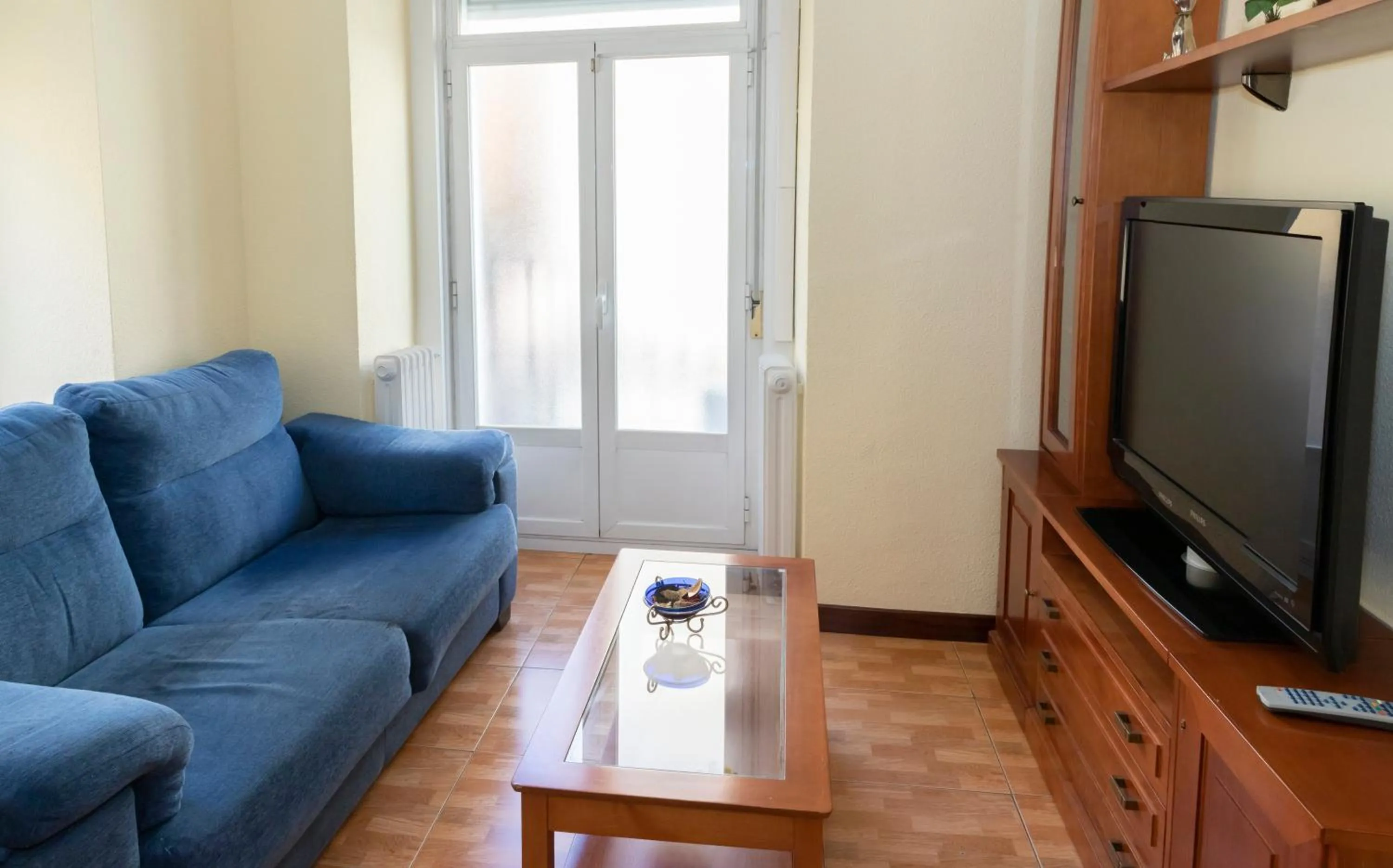 TV and multimedia in Hostal Tokio