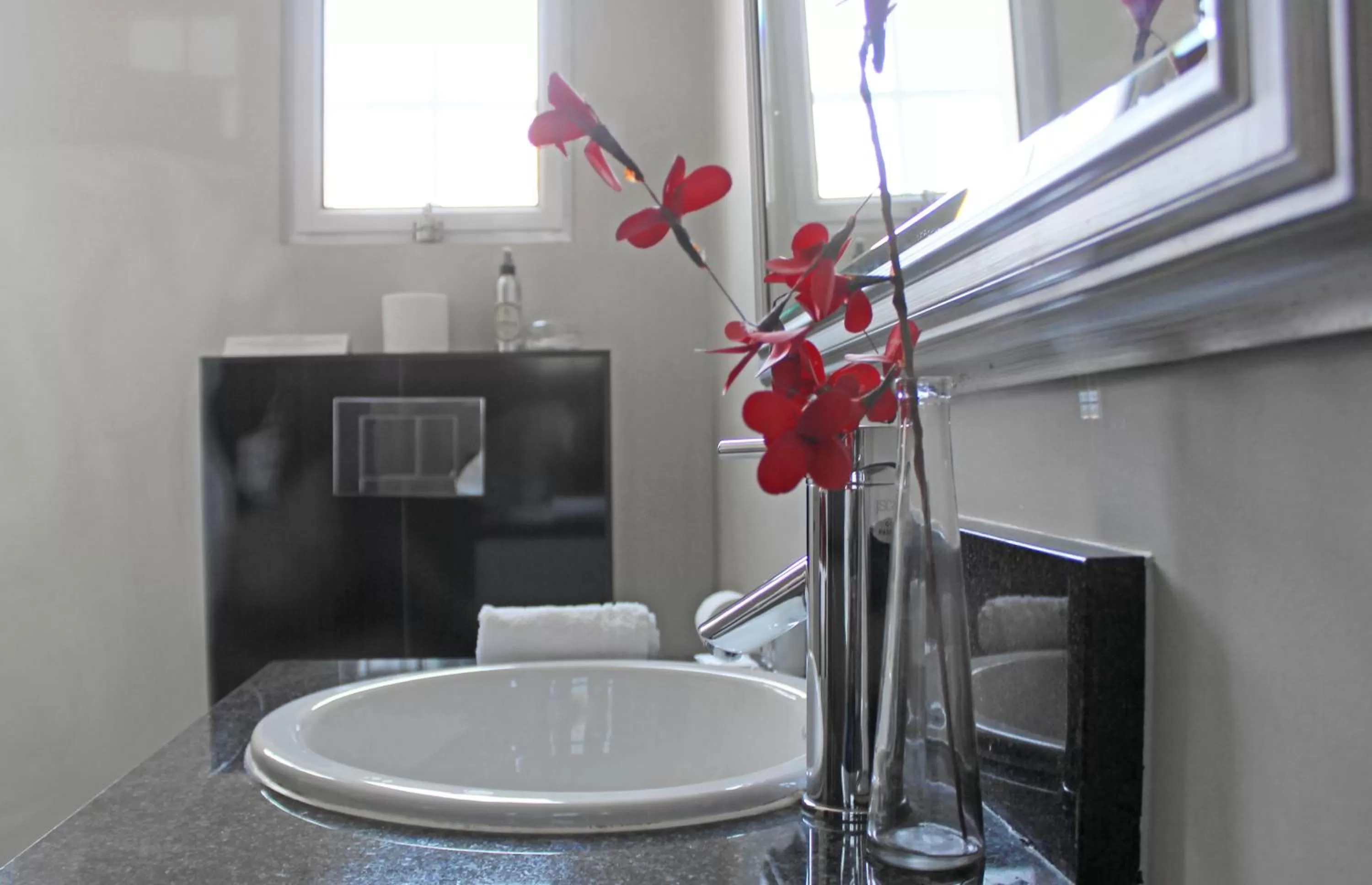 Bathroom in Long Street Boutique Hotel