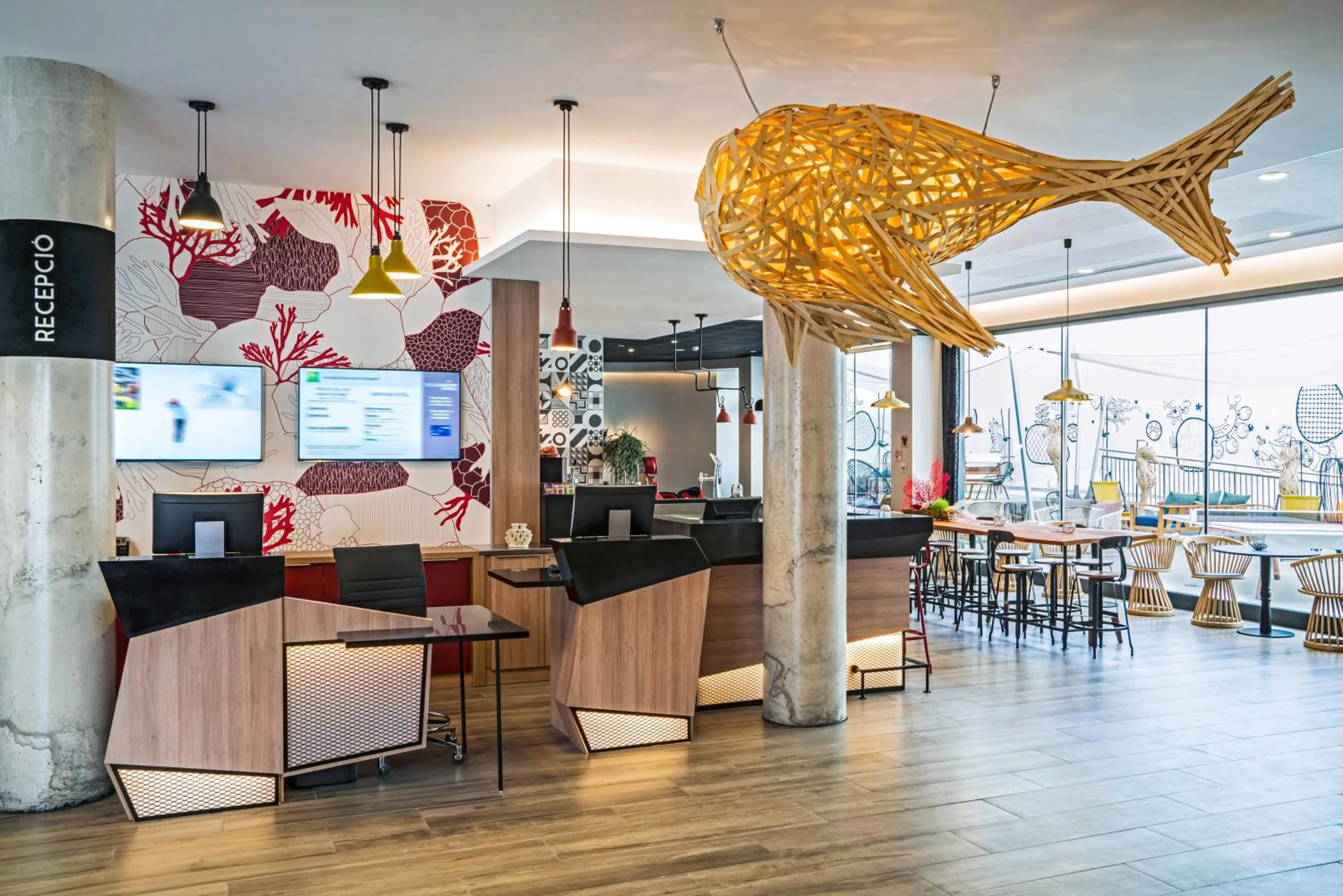 Restaurant/places to eat in ibis Styles Barcelona City Bogatell