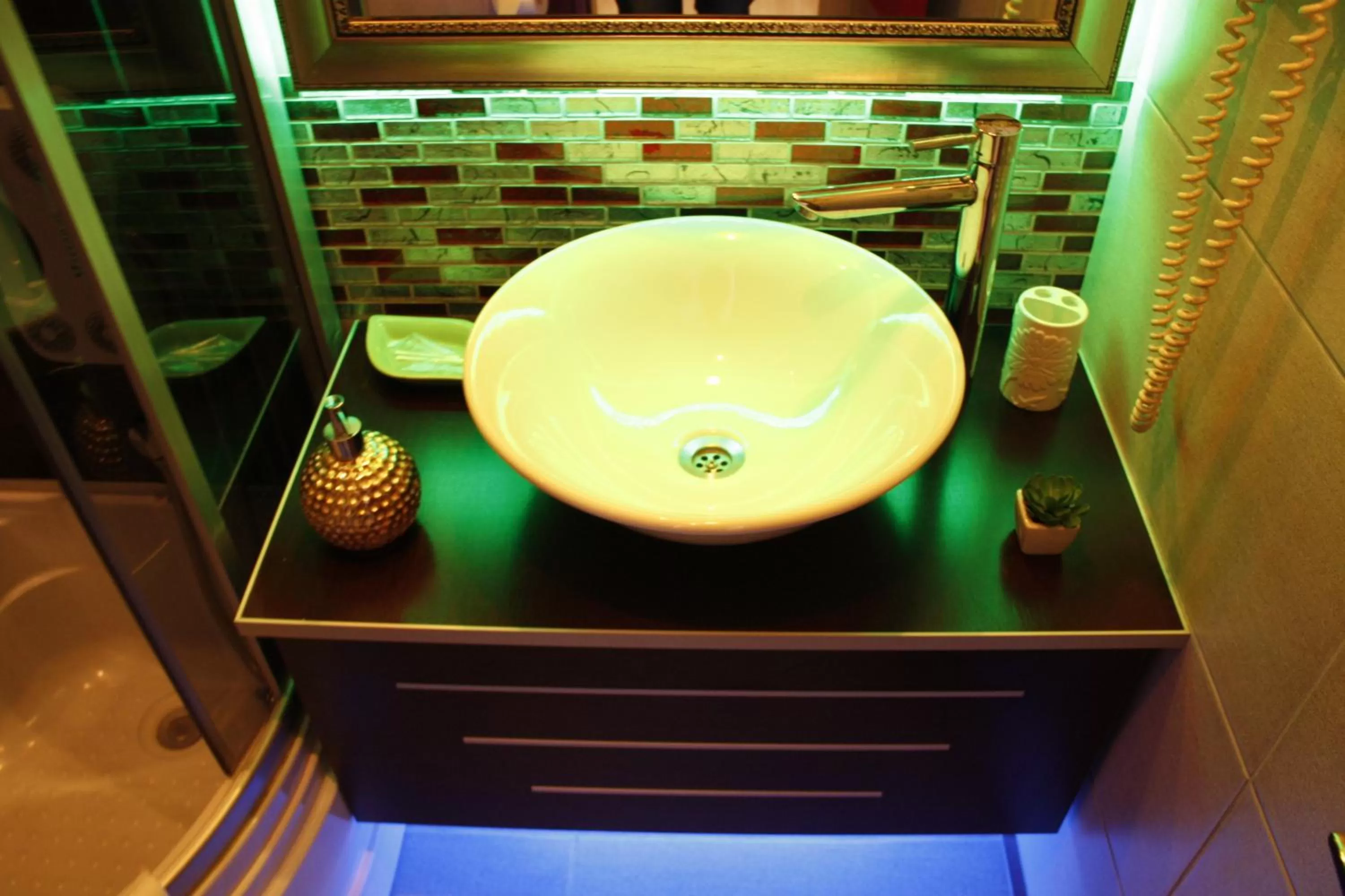 Bathroom in Ayvazali Hotel