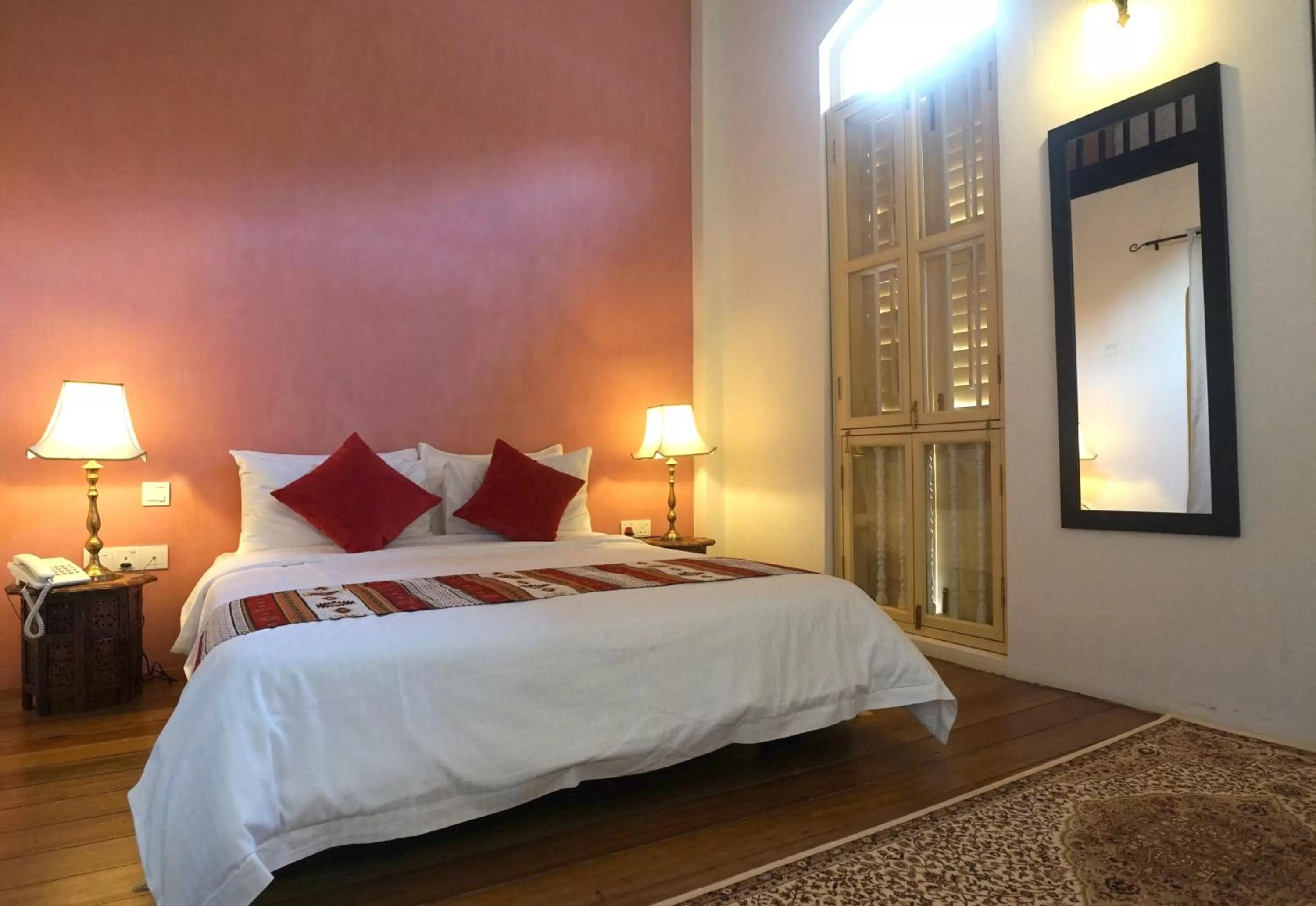 Bedroom, Bed in Spices Hotel