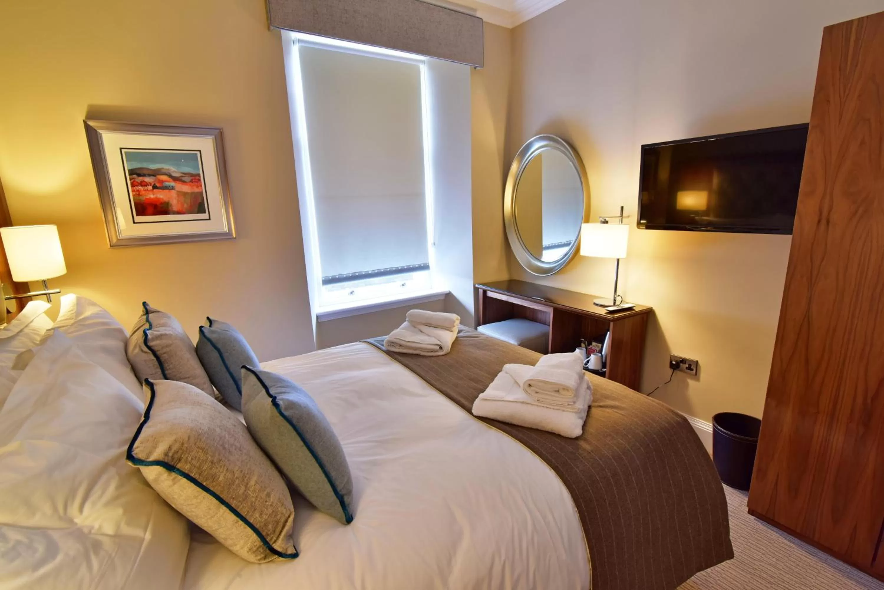 Photo of the whole room, Bed in The Townhouse Aberfeldy - Rooms & Breakfast