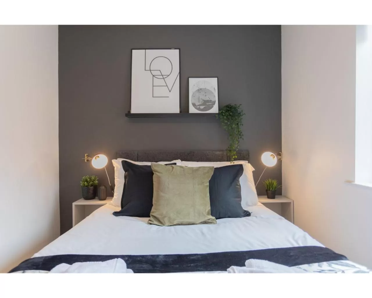 Bedroom in Central Belfast Apartments Camden Street