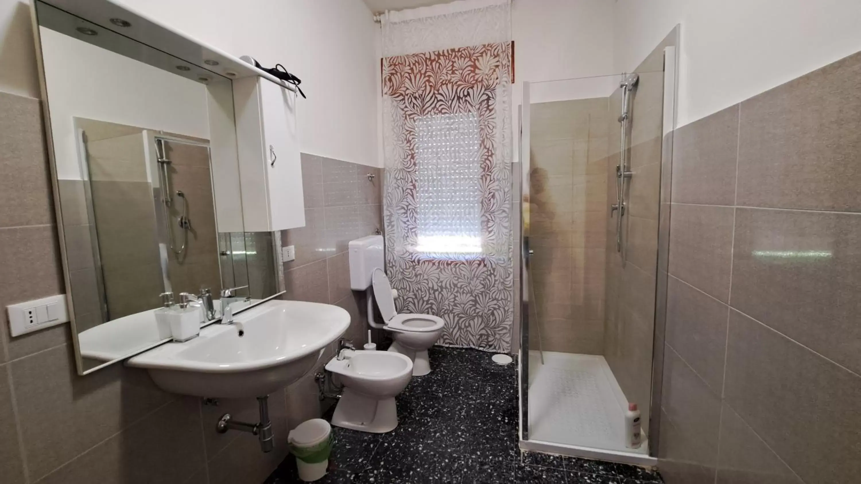 Deluxe Double Room in B & B le tre rose Deluxe Double Room in B & B le tre rose