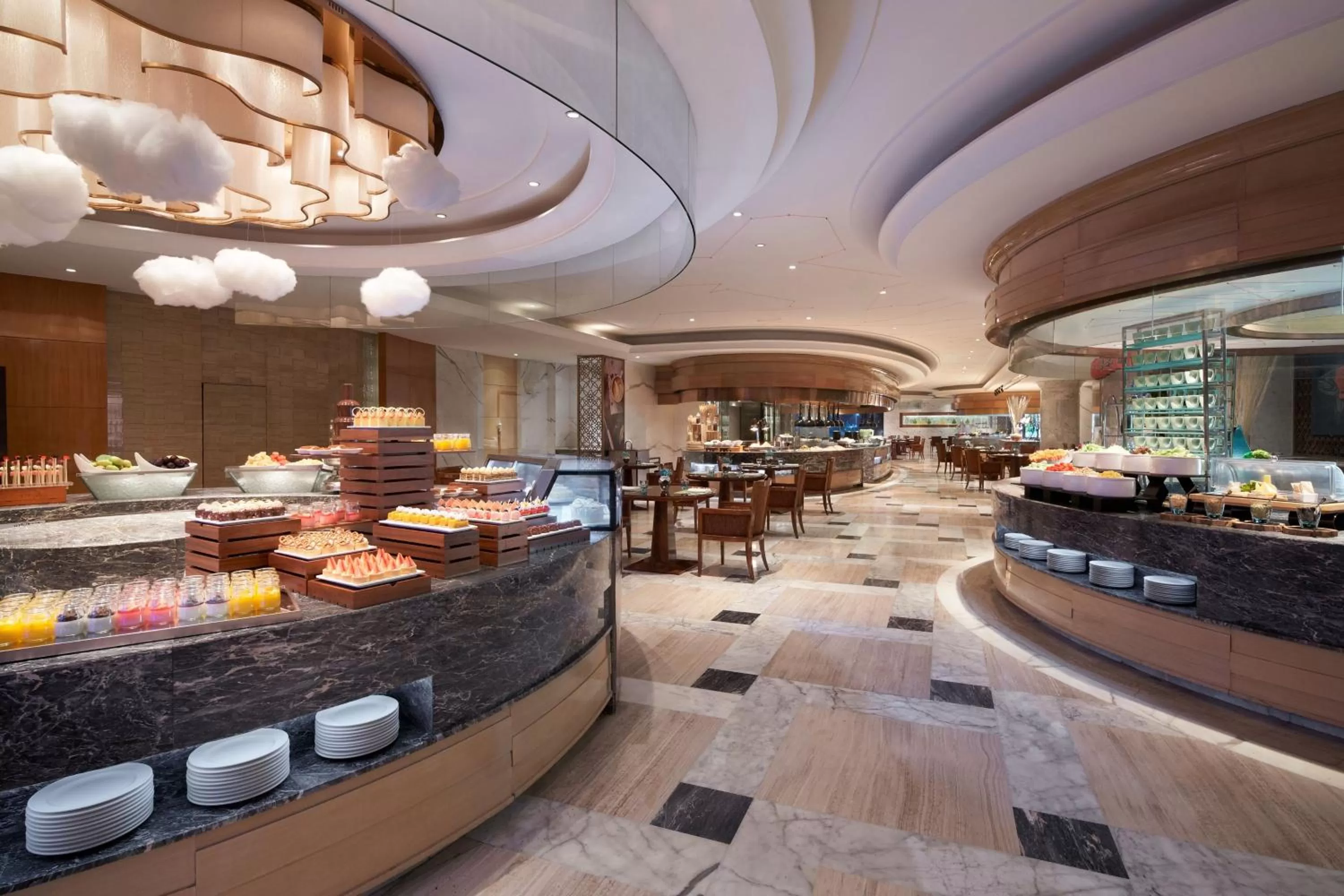Restaurant/places to eat in Sheraton Grand Wuhan Hankou Hotel